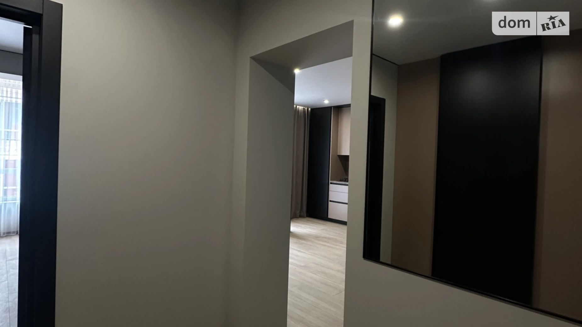 Продается 1-комнатная квартира 72 кв. м в Бармаках, ул. Единства, 9 - фото 4