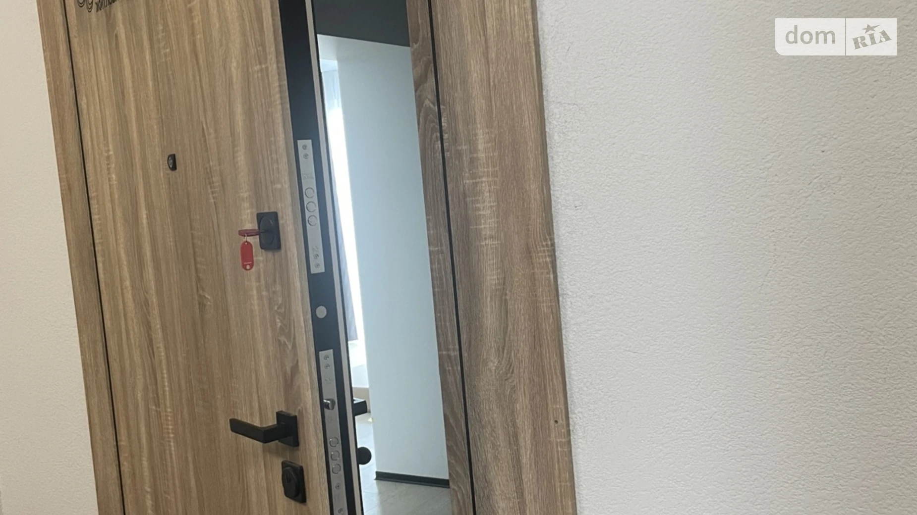 Продается 1-комнатная квартира 45.5 кв. м в Бармаках, ул. Единства - фото 3