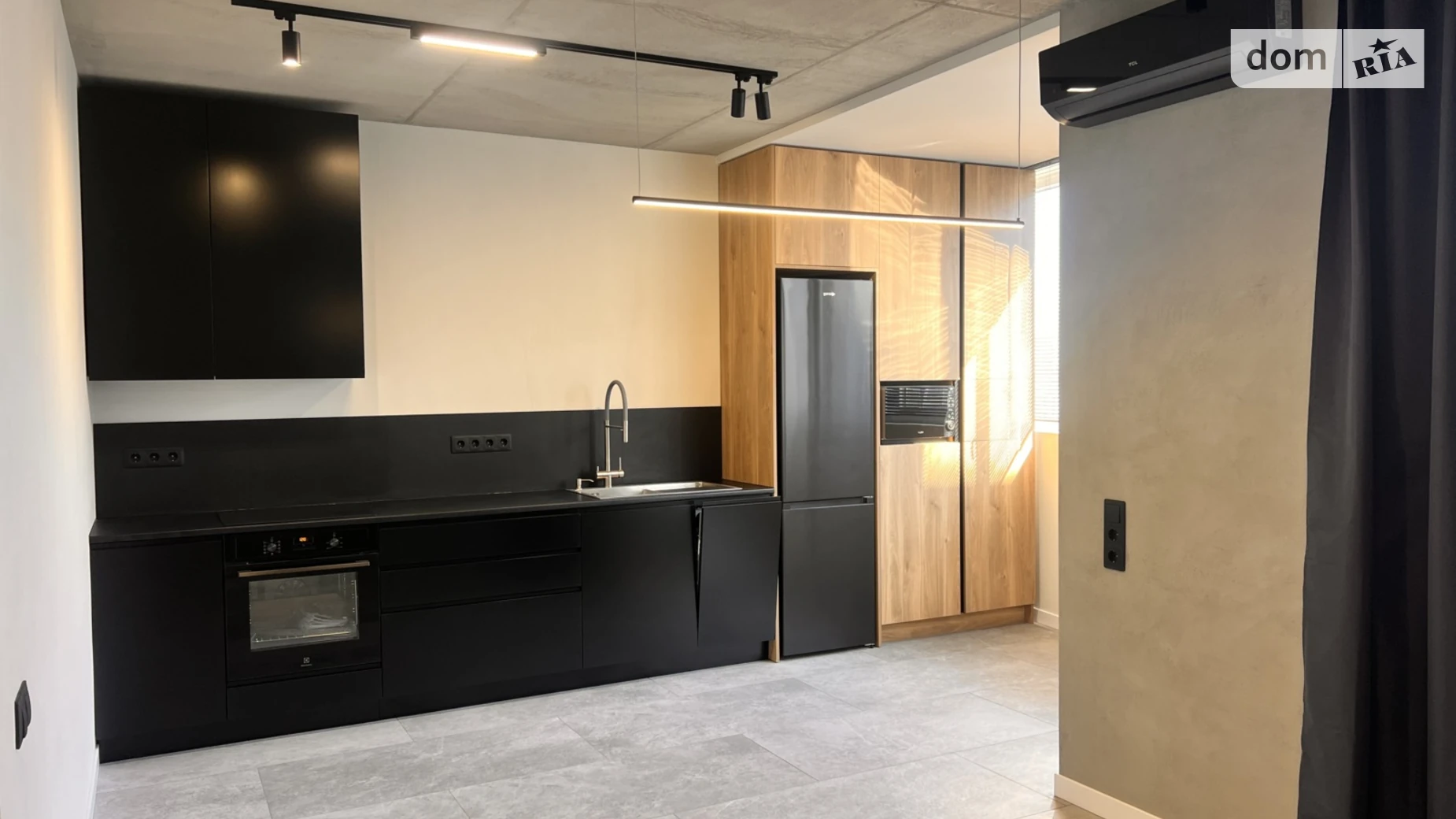 Продается 2-комнатная квартира 86.4 кв. м в Хмельницком, ул. Свободы, 20/5 - фото 2