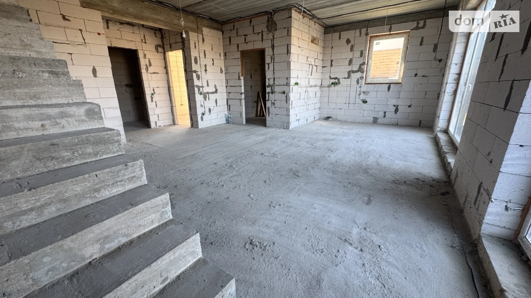 Продается дом на 2 этажа 130.5 кв. м с камином, цена: 105000 $ - фото 5