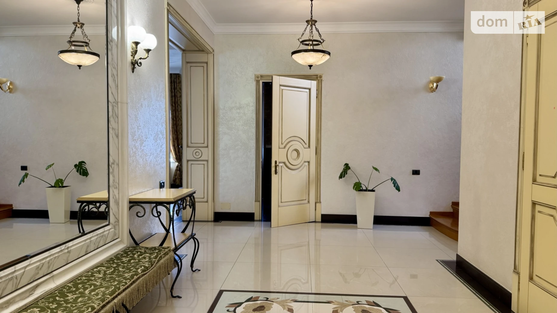 Продается дом на 2 этажа 426.3 кв. м с верандой, цена: 950000 $ - фото 4