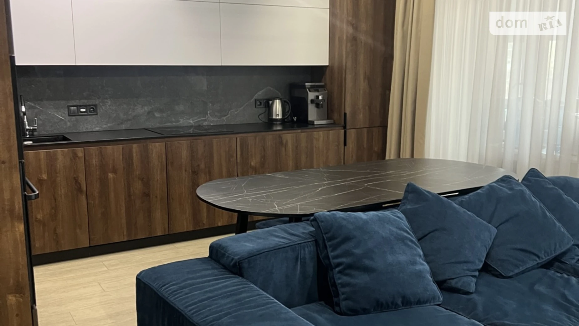 1-комнатная квартира 69 кв. м в Тернополе, ул. Микулинецкая, 5 - фото 2