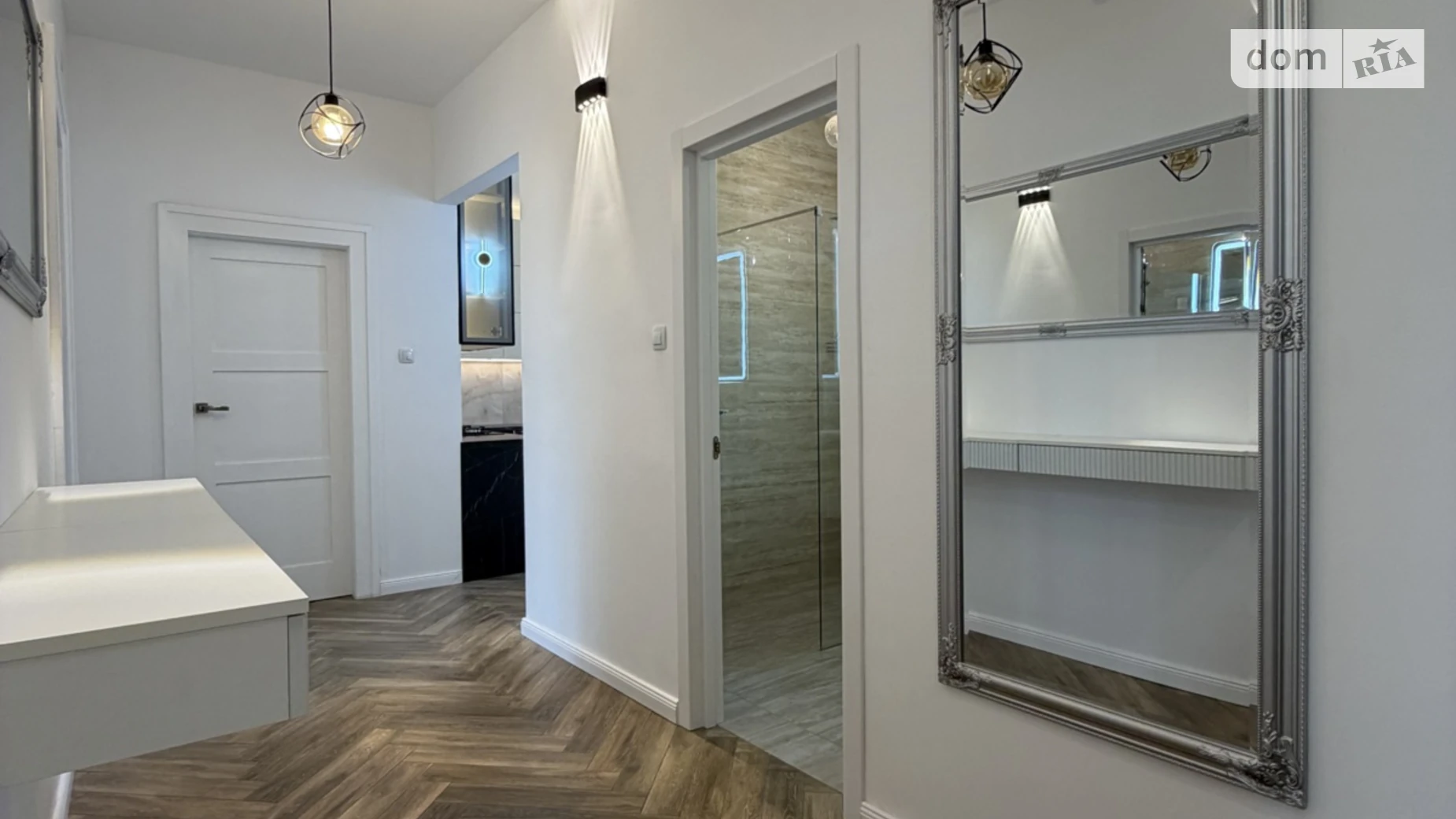 Здається в оренду 3-кімнатна квартира 110 кв. м у Ужгороді, наб. Незалежності, 20 - фото 2