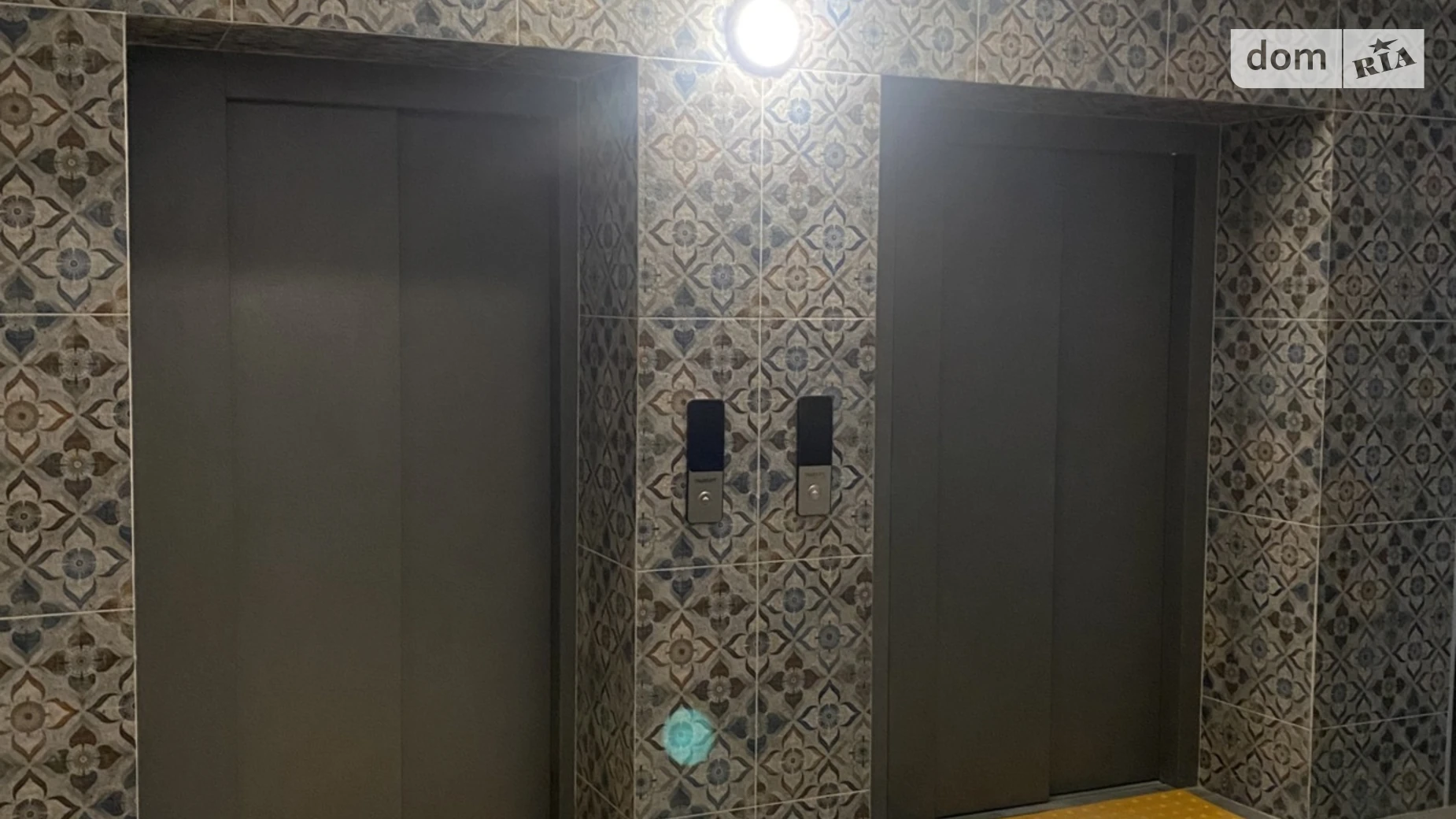 Продается 2-комнатная квартира 80 кв. м в Хмельницком, 2-й пер. Мирный, 16 - фото 2