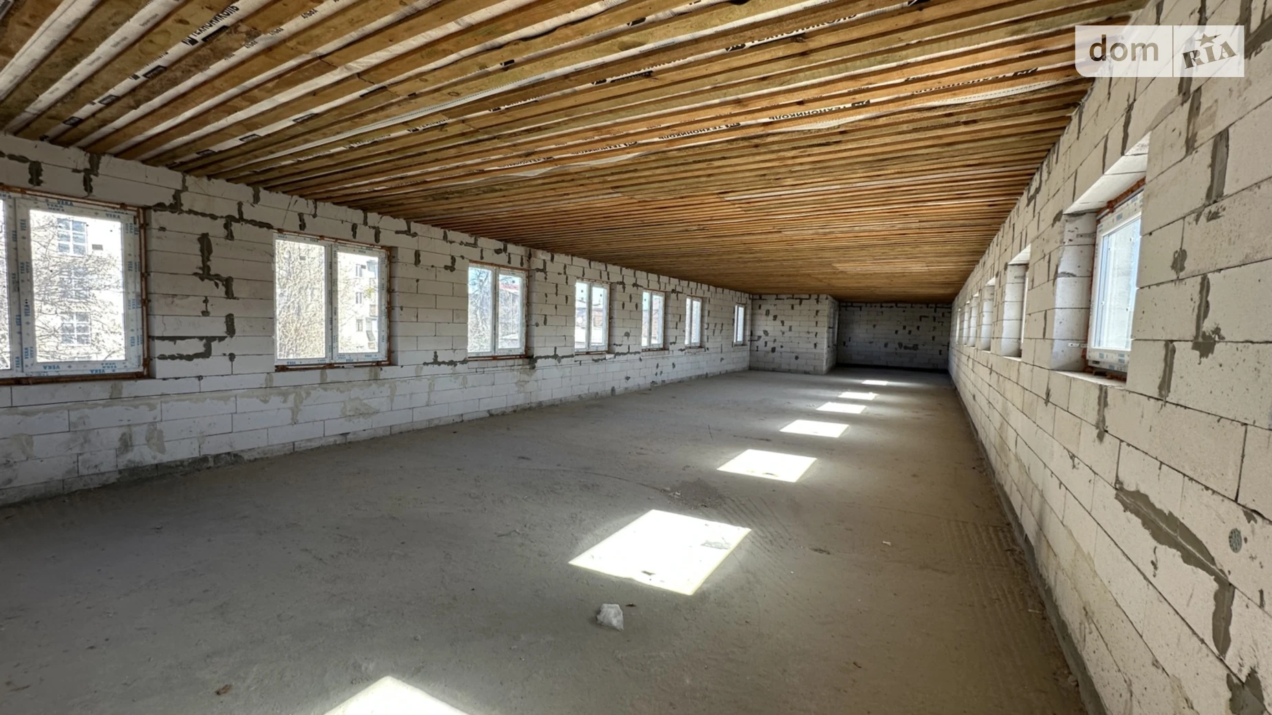 Продається офіс 568 кв. м в бізнес-центрі, цена: 200000 $ - фото 2