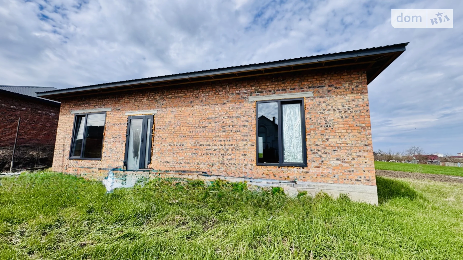 Продается одноэтажный дом 120 кв. м с подвалом, цена: 95000 $ - фото 2
