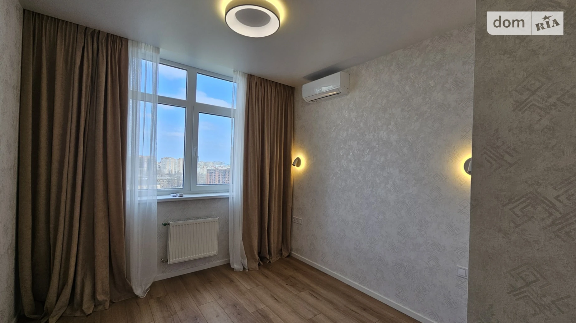 Продається 2-кімнатна квартира 62 кв. м у Одесі, вул. Краснова - фото 2