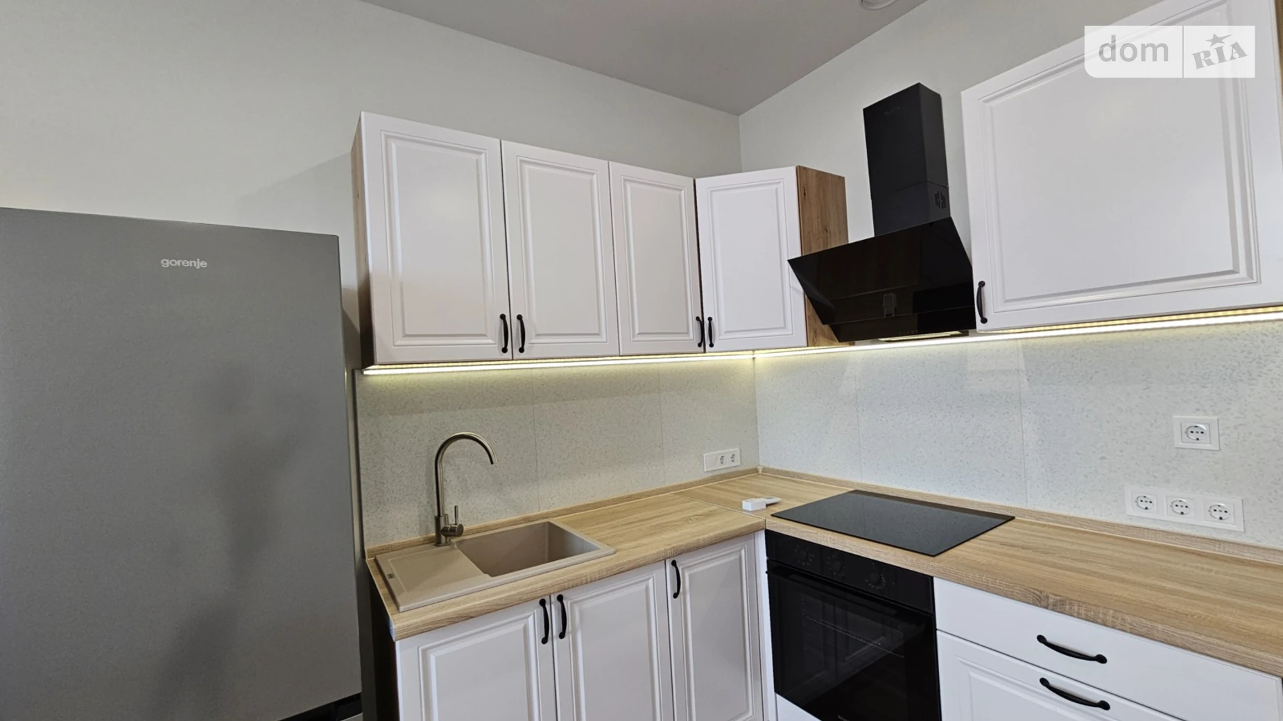Продається 2-кімнатна квартира 62 кв. м у Одесі, вул. Краснова - фото 3