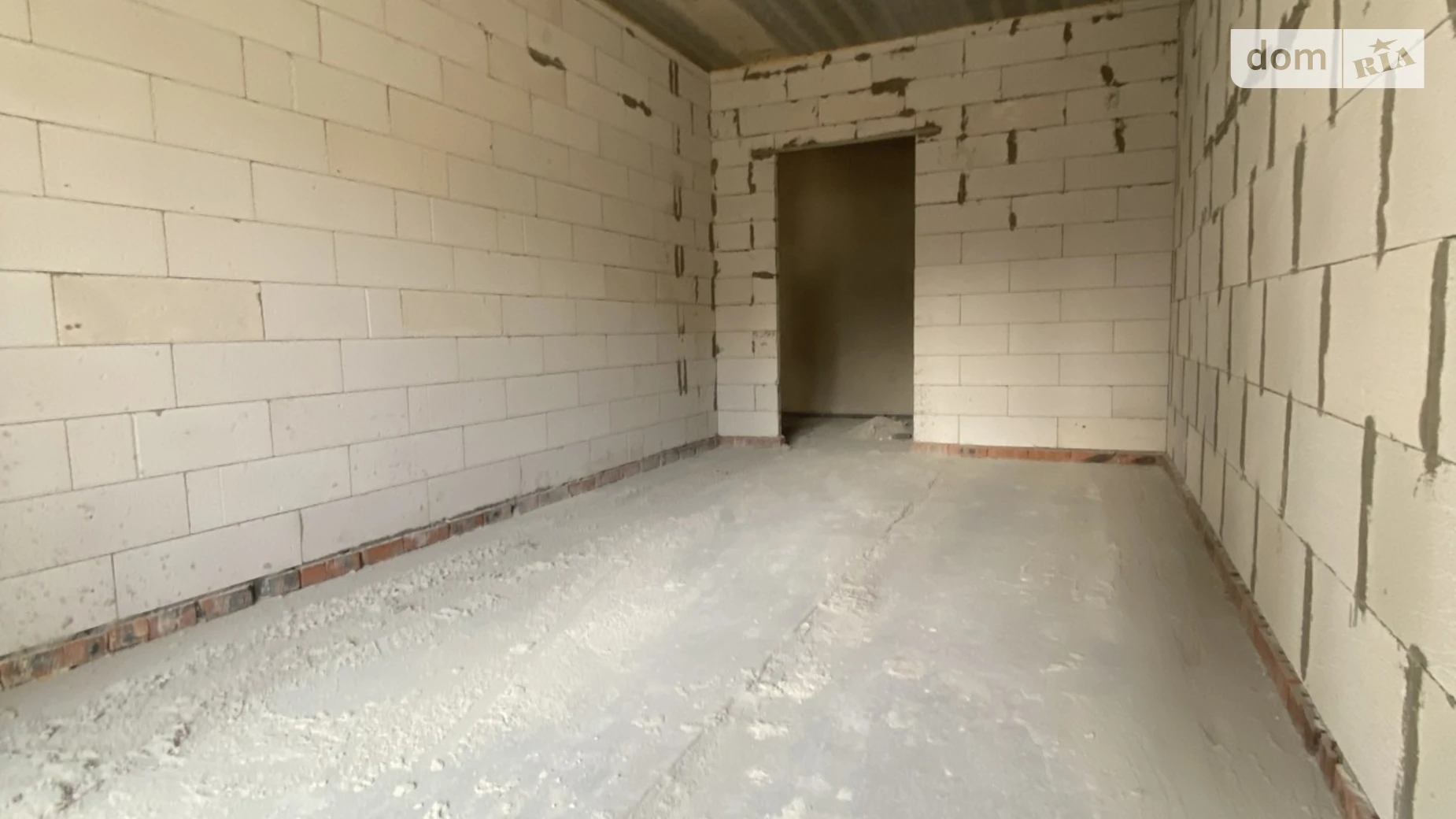Продается 1-комнатная квартира 56 кв. м в Житомире, ул. Домбровского - фото 2