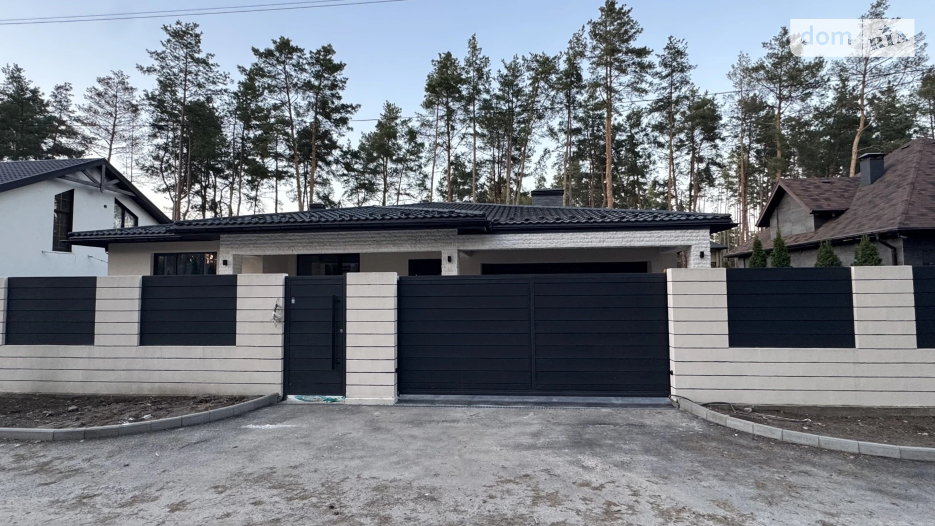 Продается одноэтажный дом 254 кв. м с беседкой, цена: 450000 $ - фото 2