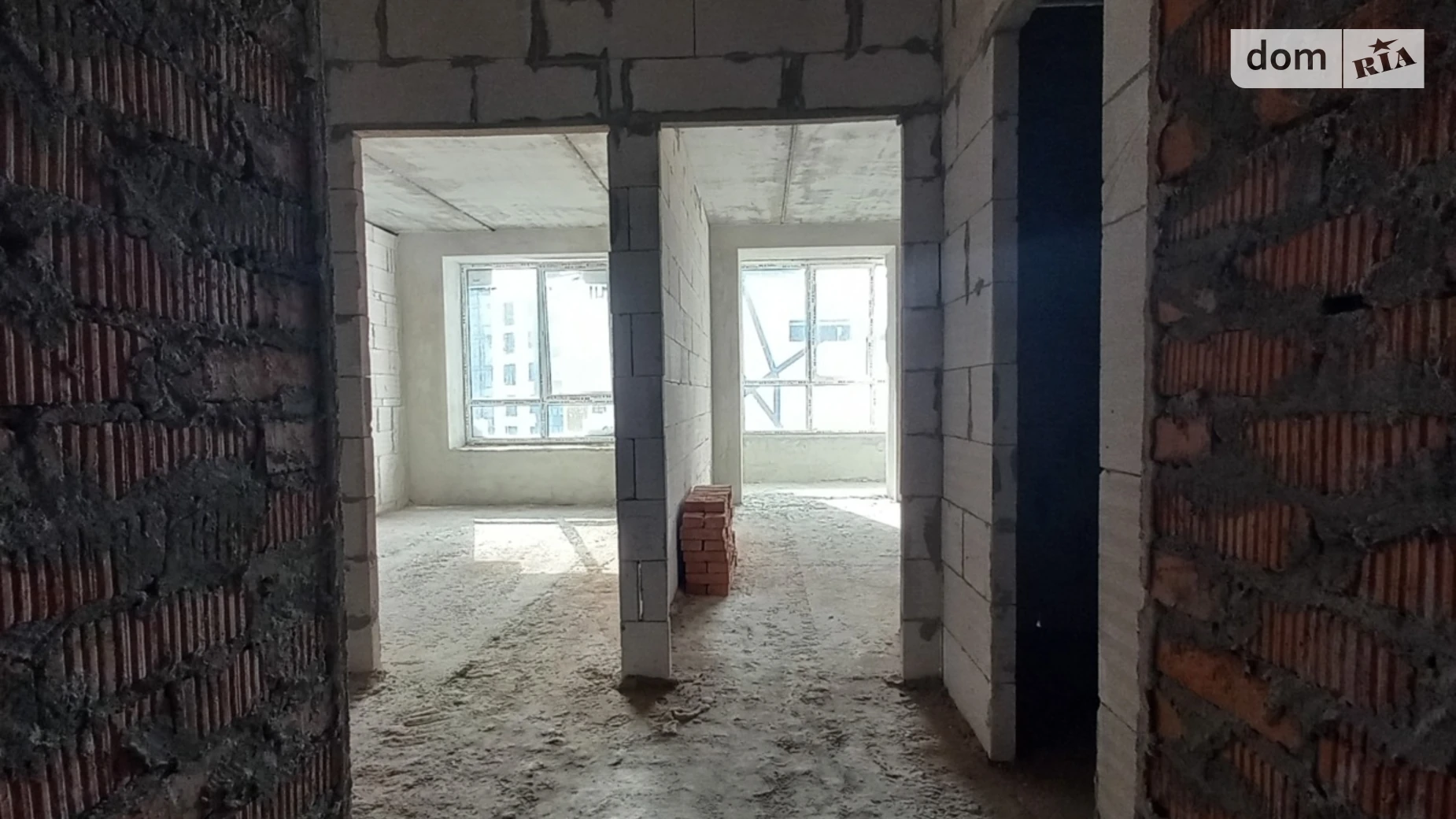 1-комнатная квартира 48.2 кв. м в Тернополе, ул. 15-го Апреля - фото 3