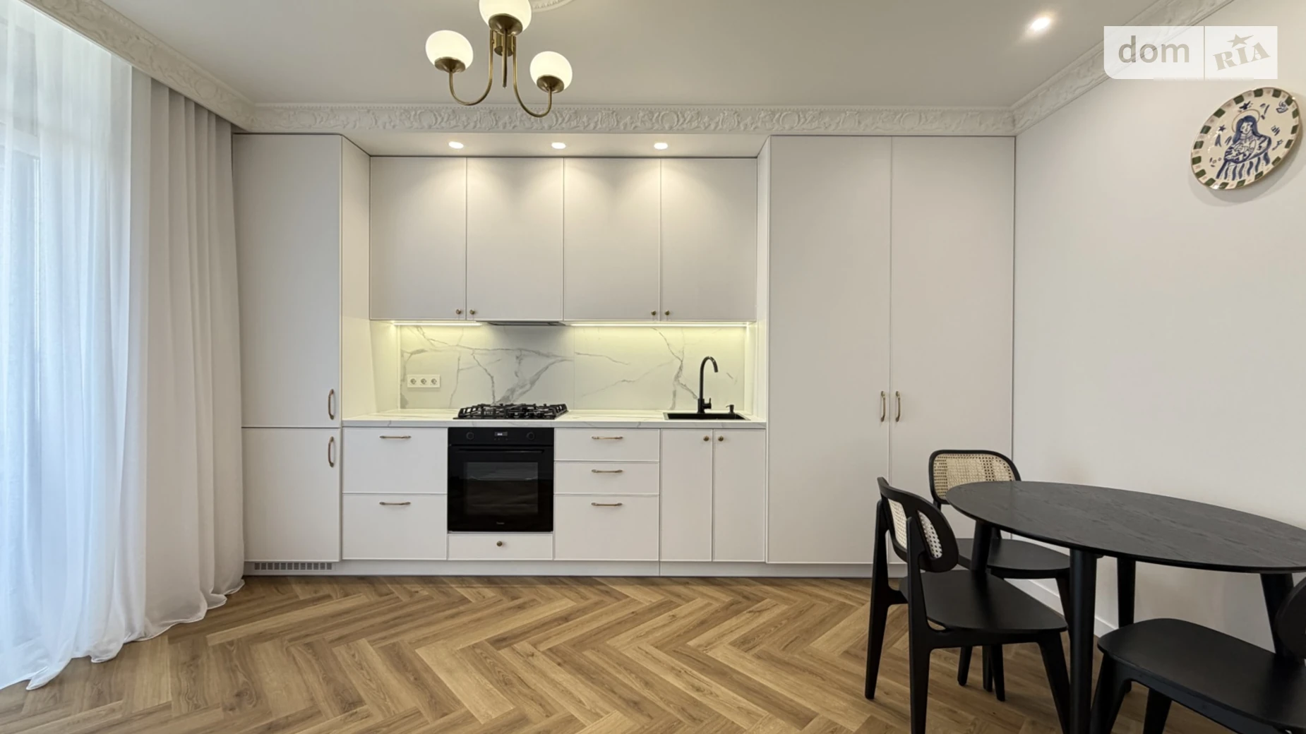 Продается 1-комнатная квартира 37 кв. м в Ровно, ул. Ленокомбинатовская - фото 2