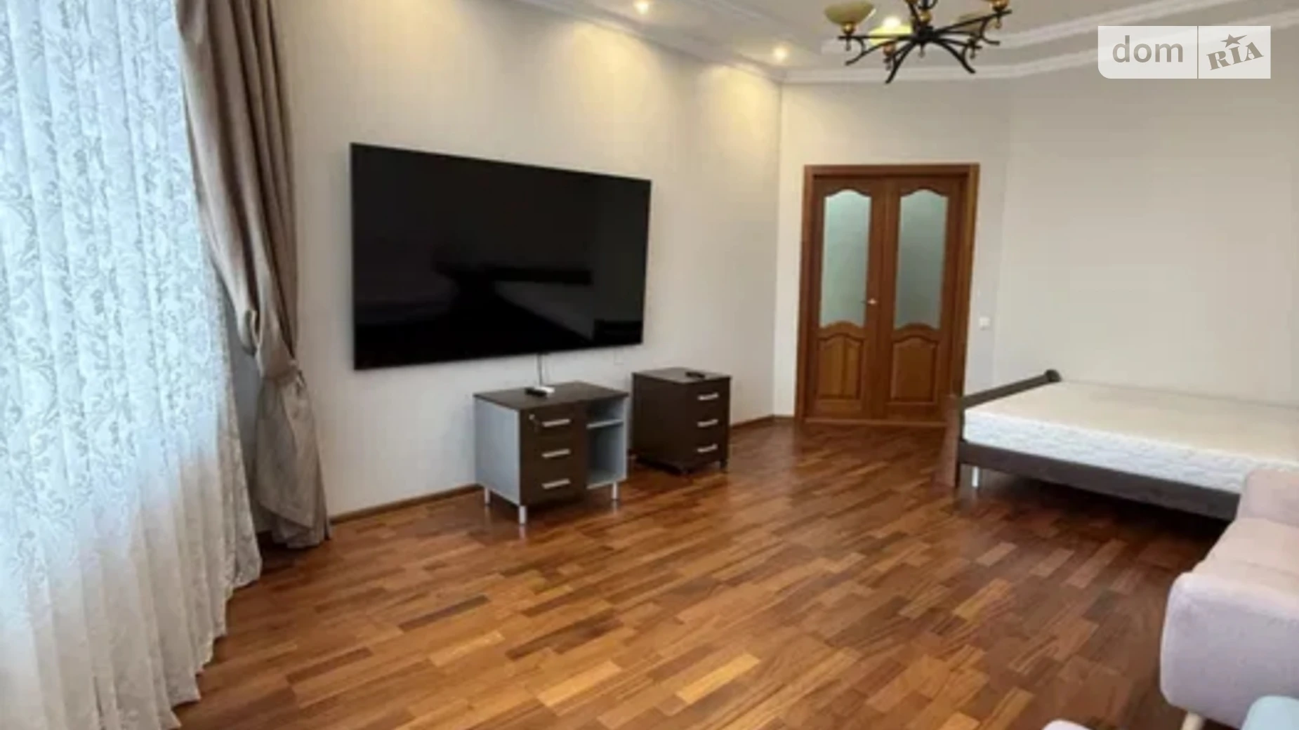 Продается 3-комнатная квартира 109.3 кв. м в Киеве, ул. Антоновича(Горького), 103 - фото 3