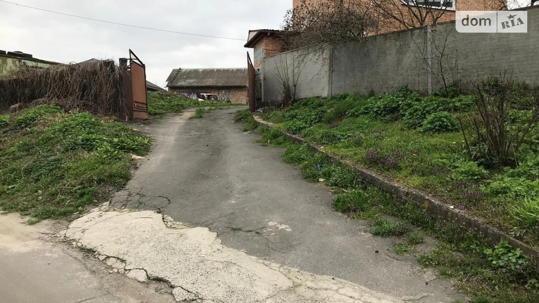 Здається в оренду окремий гараж під легкове авто на 139.4 кв. м, цена: 20000 грн - фото 2