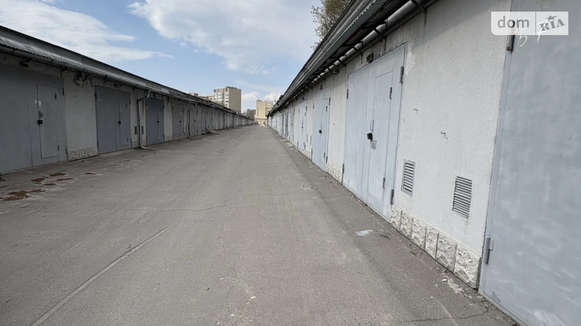 Продается место в гаражном кооперативе под легковое авто на 38 кв. м, цена: 16000 $ - фото 3