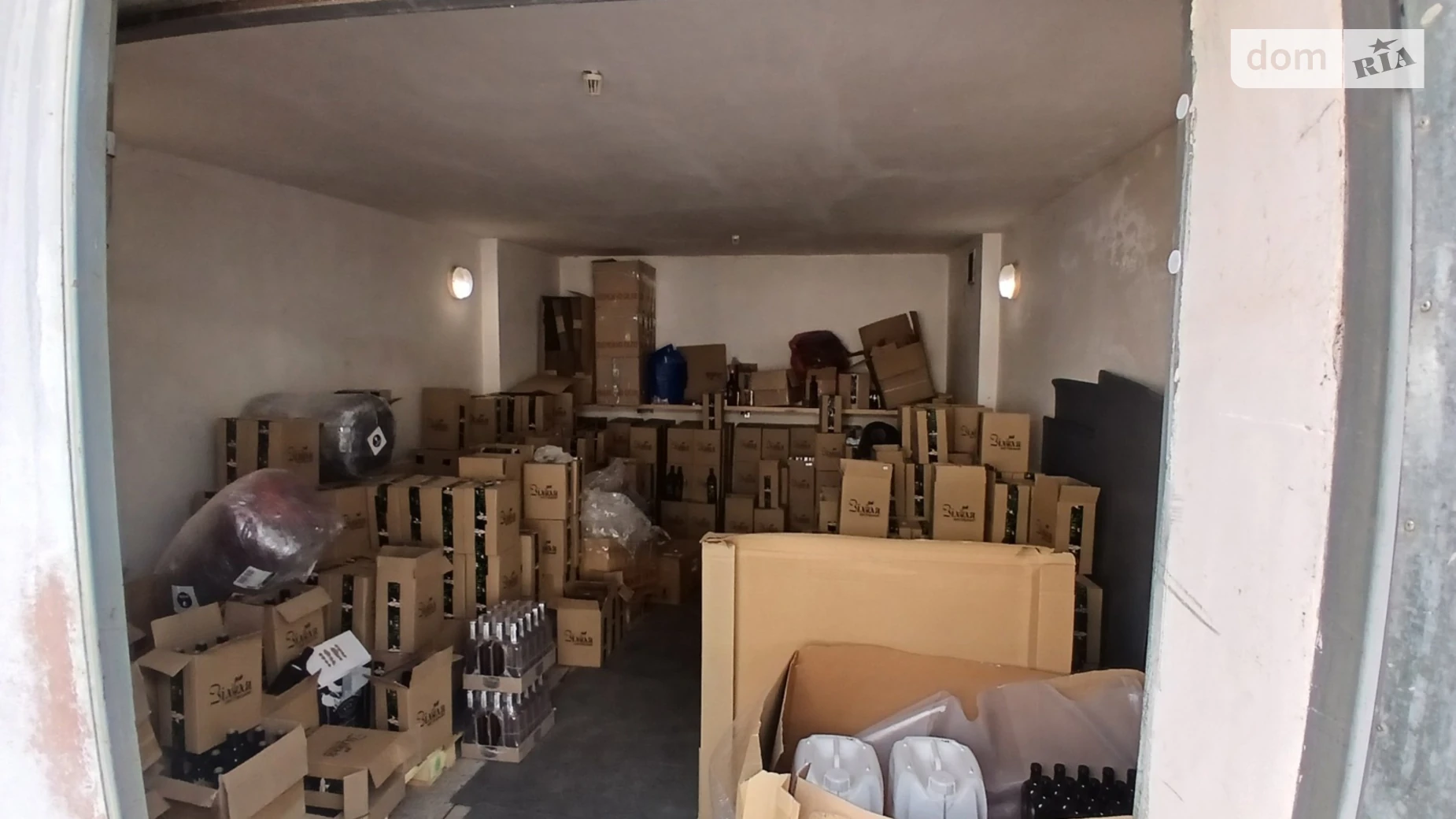 Продается отдельно стоящий гараж под легковое авто на 38 кв. м, цена: 16000 $ - фото 4