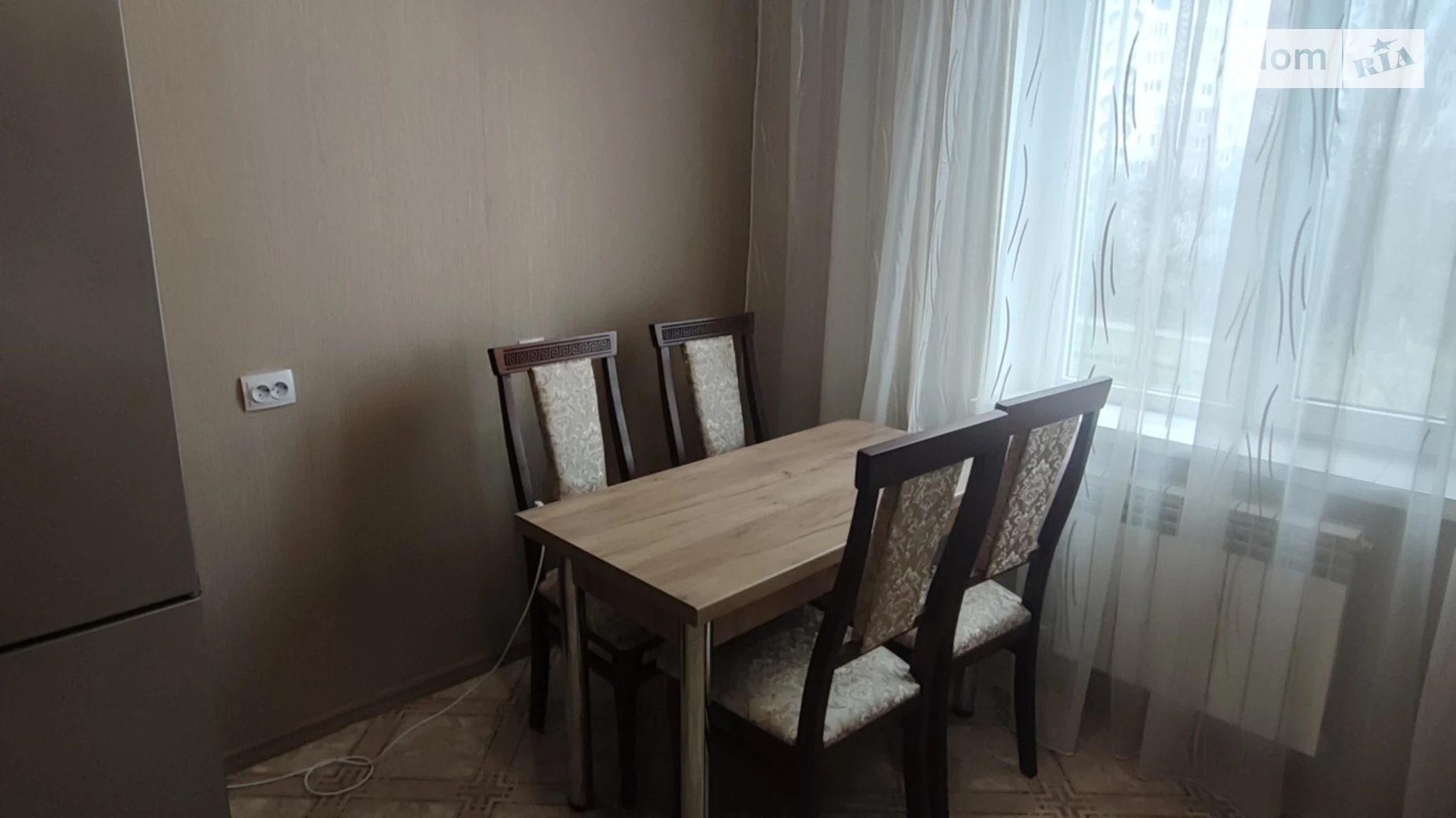 Сдается в аренду 1-комнатная квартира 35 кв. м в Ровно, ул. Мельника Андрея, 14 - фото 2