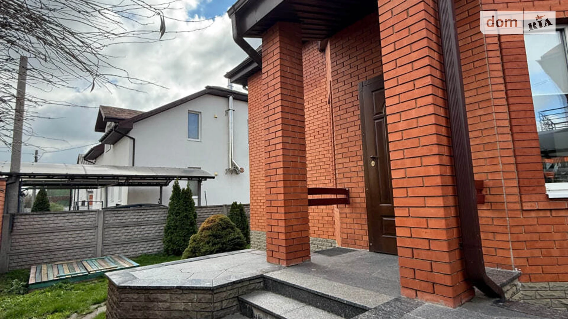 Продается дом на 2 этажа 213.5 кв. м с подвалом, цена: 235000 $ - фото 2