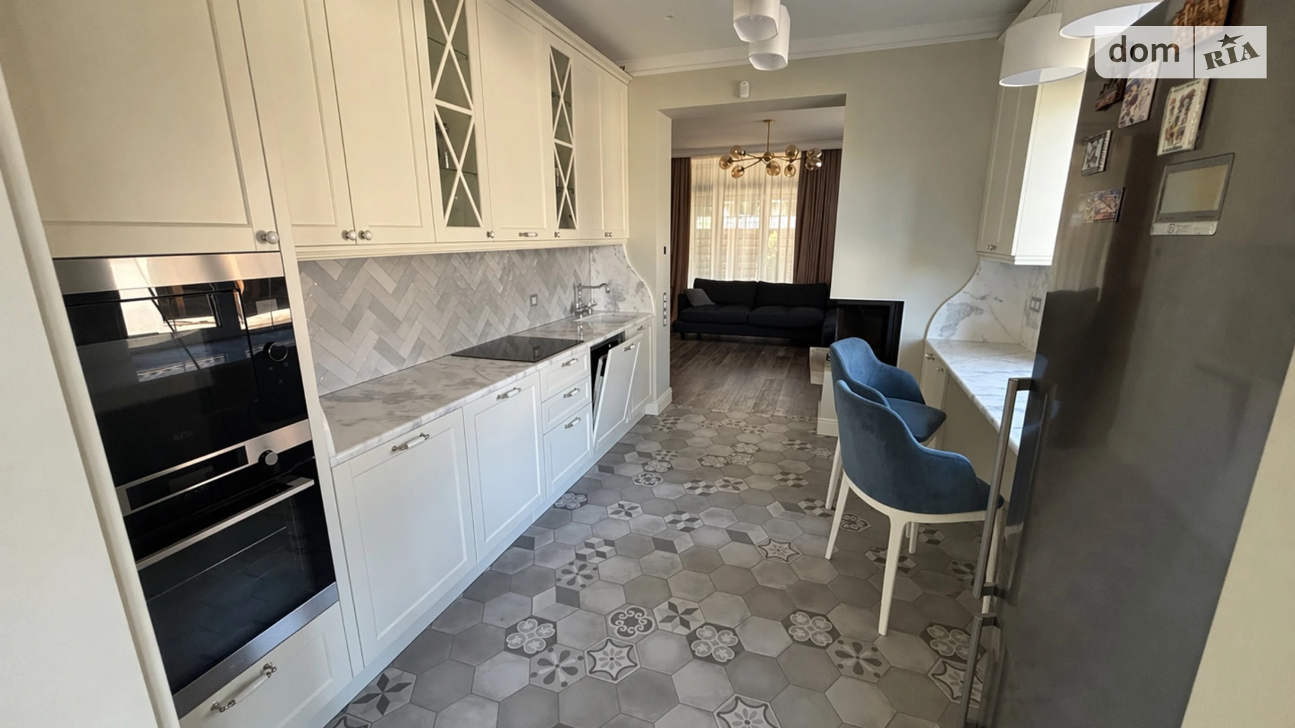 Продається будинок 2 поверховий 180 кв. м з гаражем, цена: 399500 $ - фото 4