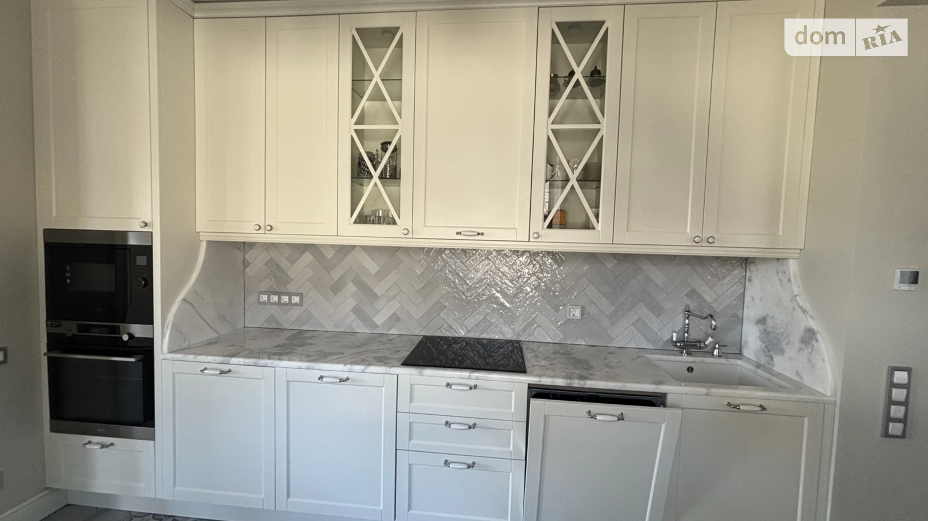 Продається будинок 2 поверховий 180 кв. м з гаражем, цена: 399500 $ - фото 5