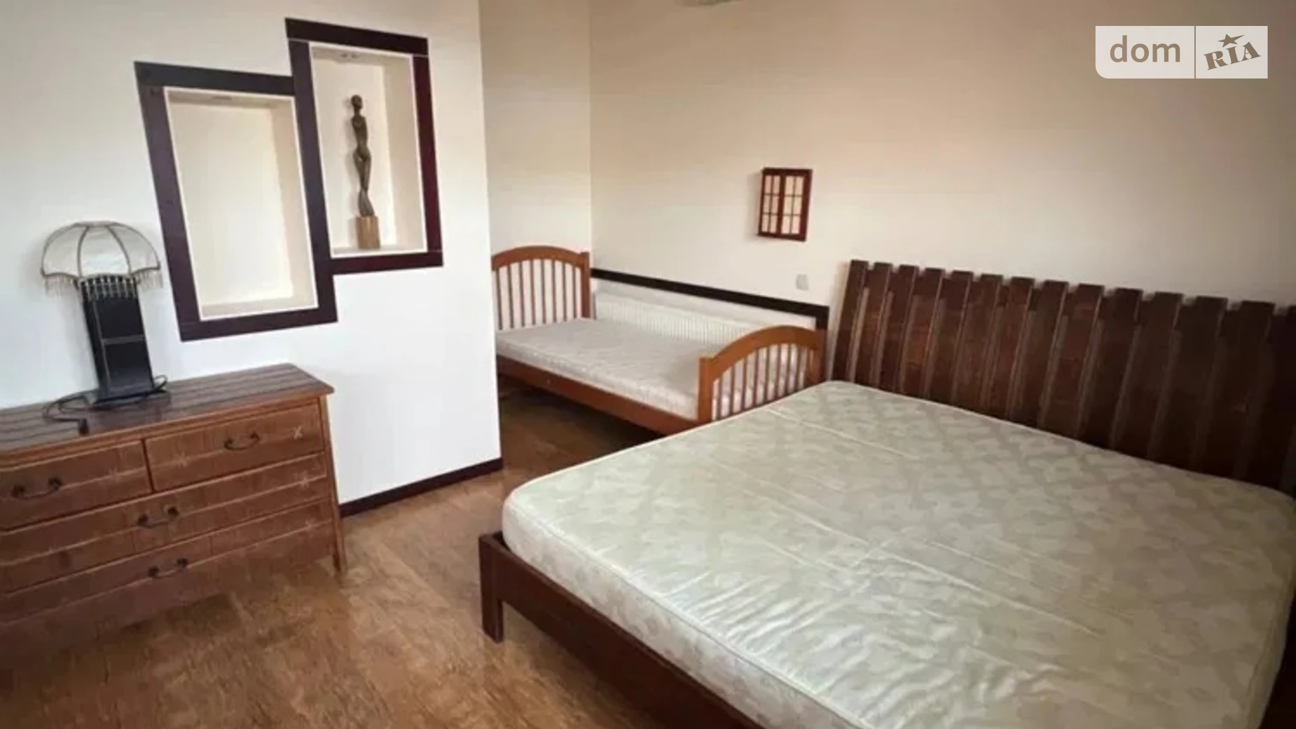 Сдается в аренду дом на 2 этажа 214 кв. м с баней/сауной, цена: 1200 € - фото 3