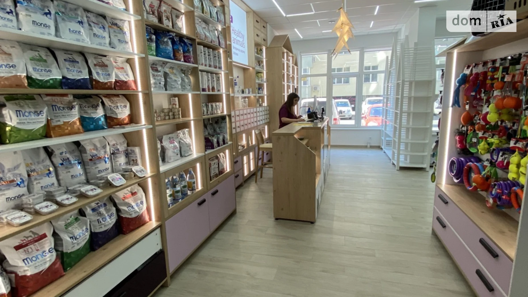 Продается объект сферы услуг 100 кв. м в 16-этажном здании, цена: 850000 € - фото 3