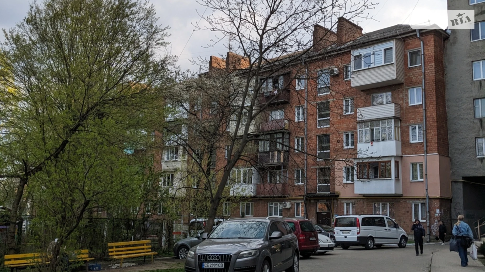 Продается 2-комнатная квартира 44 кв. м в Черновцах, ул. Валерия Чкалова, 5 - фото 2
