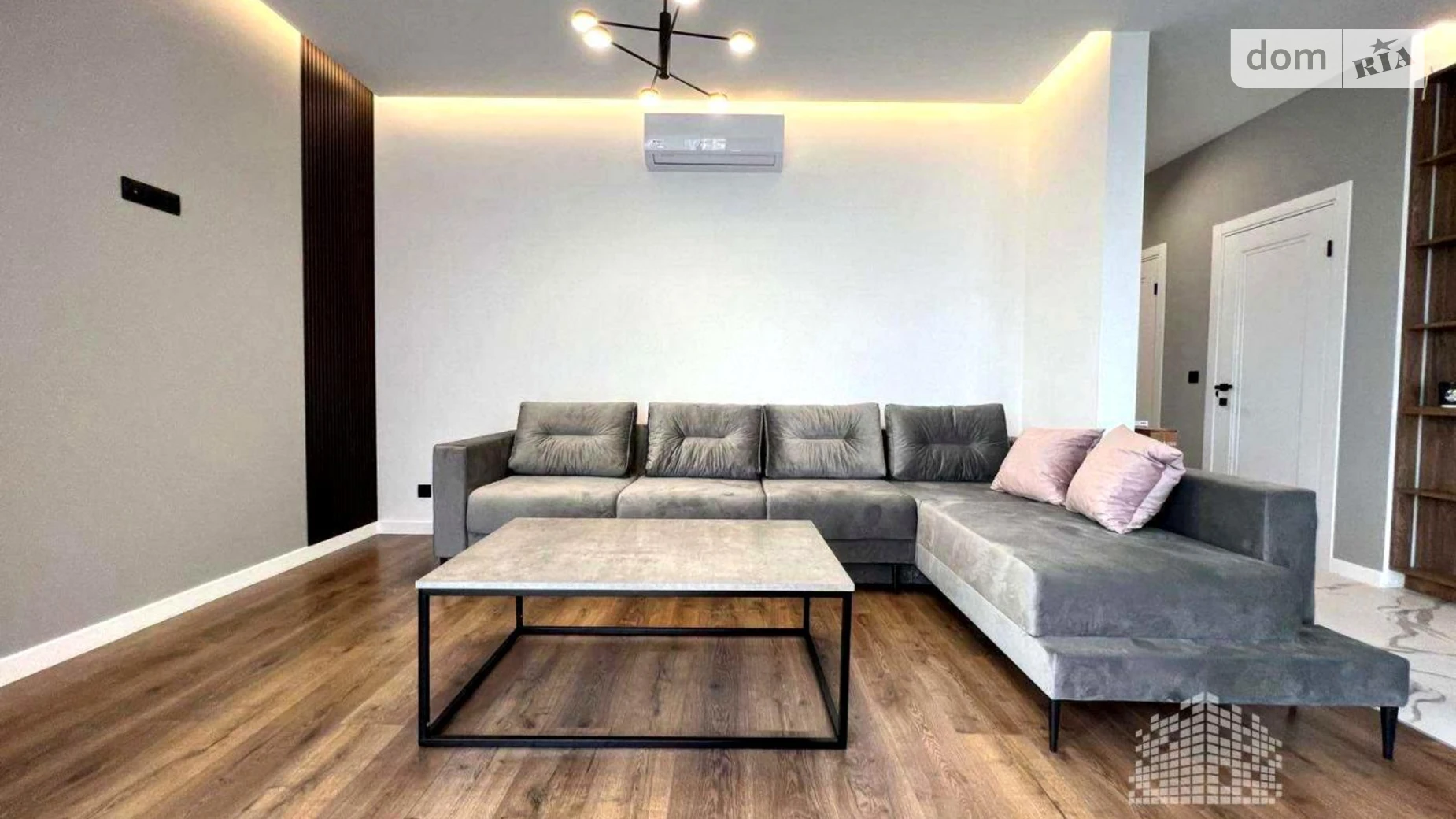 Здається в оренду 3-кімнатна квартира 94.4 кв. м у Ужгороді, наб. Слов'янська - фото 5