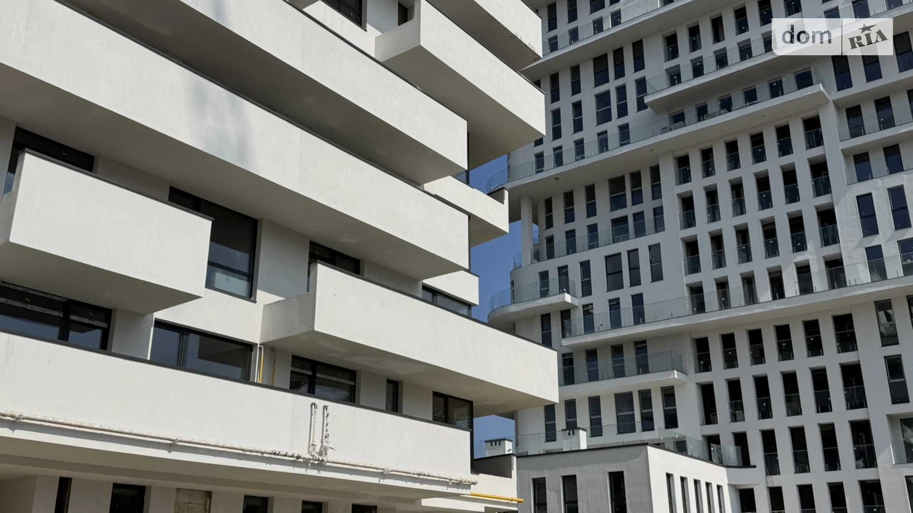 Продается 2-комнатная квартира 75.3 кв. м в Львове, ул. Раковского, 24 - фото 3