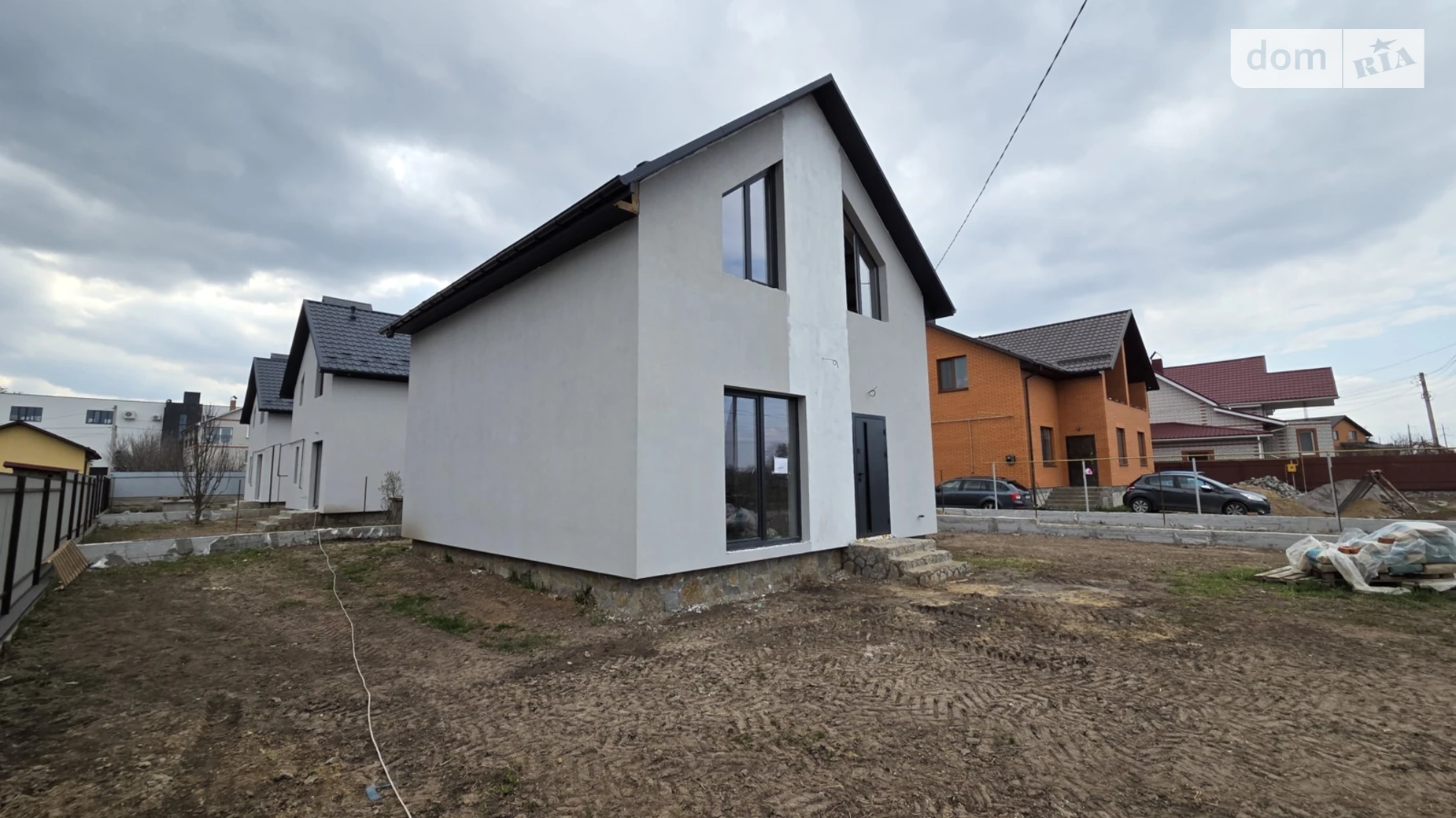 Продается дом на 2 этажа 100 кв. м с баней/сауной, цена: 105000 $ - фото 2