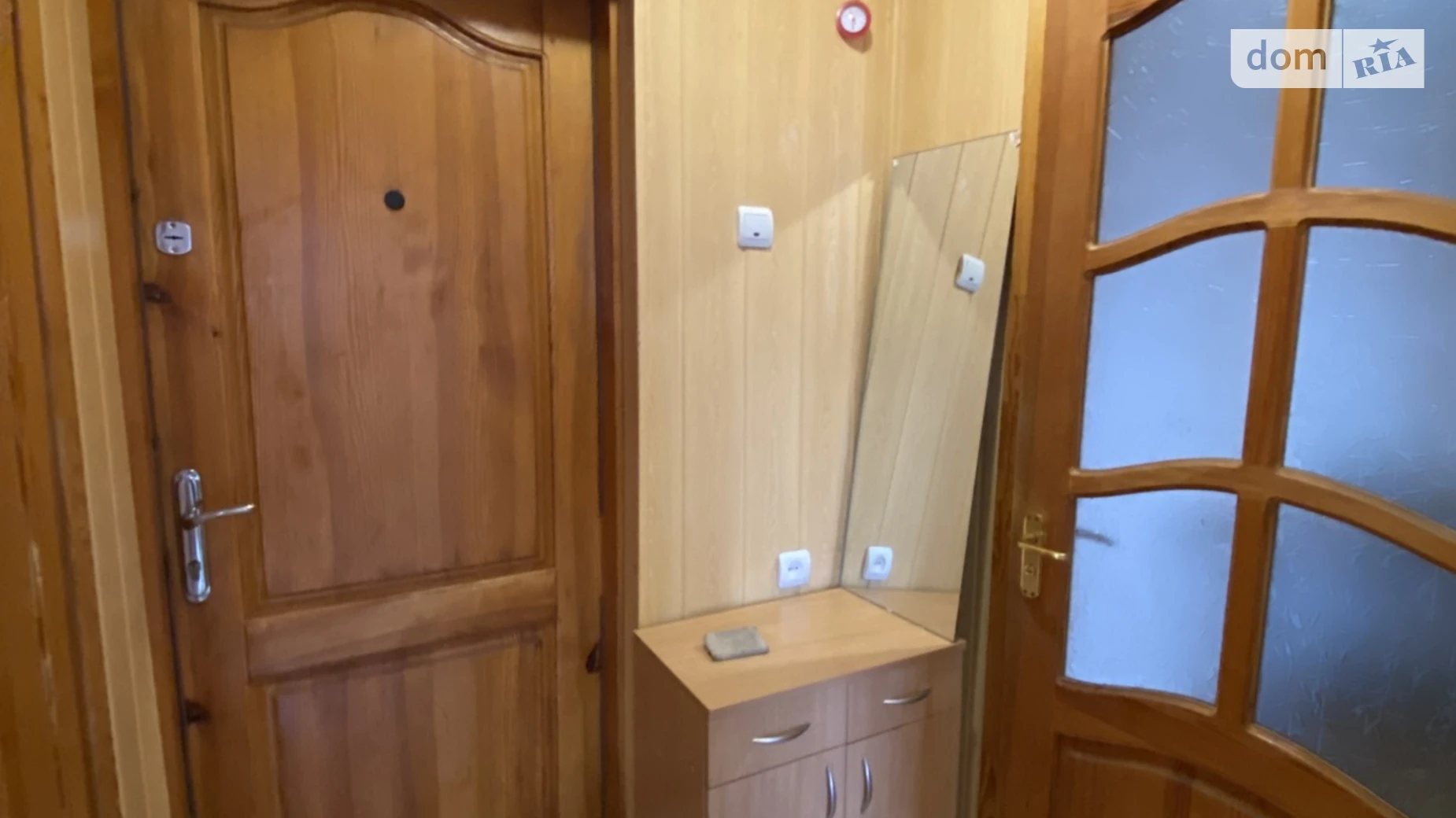 Сдается в аренду 1-комнатная квартира 22 кв. м в Ровно, ул. Соборная, 275 - фото 3