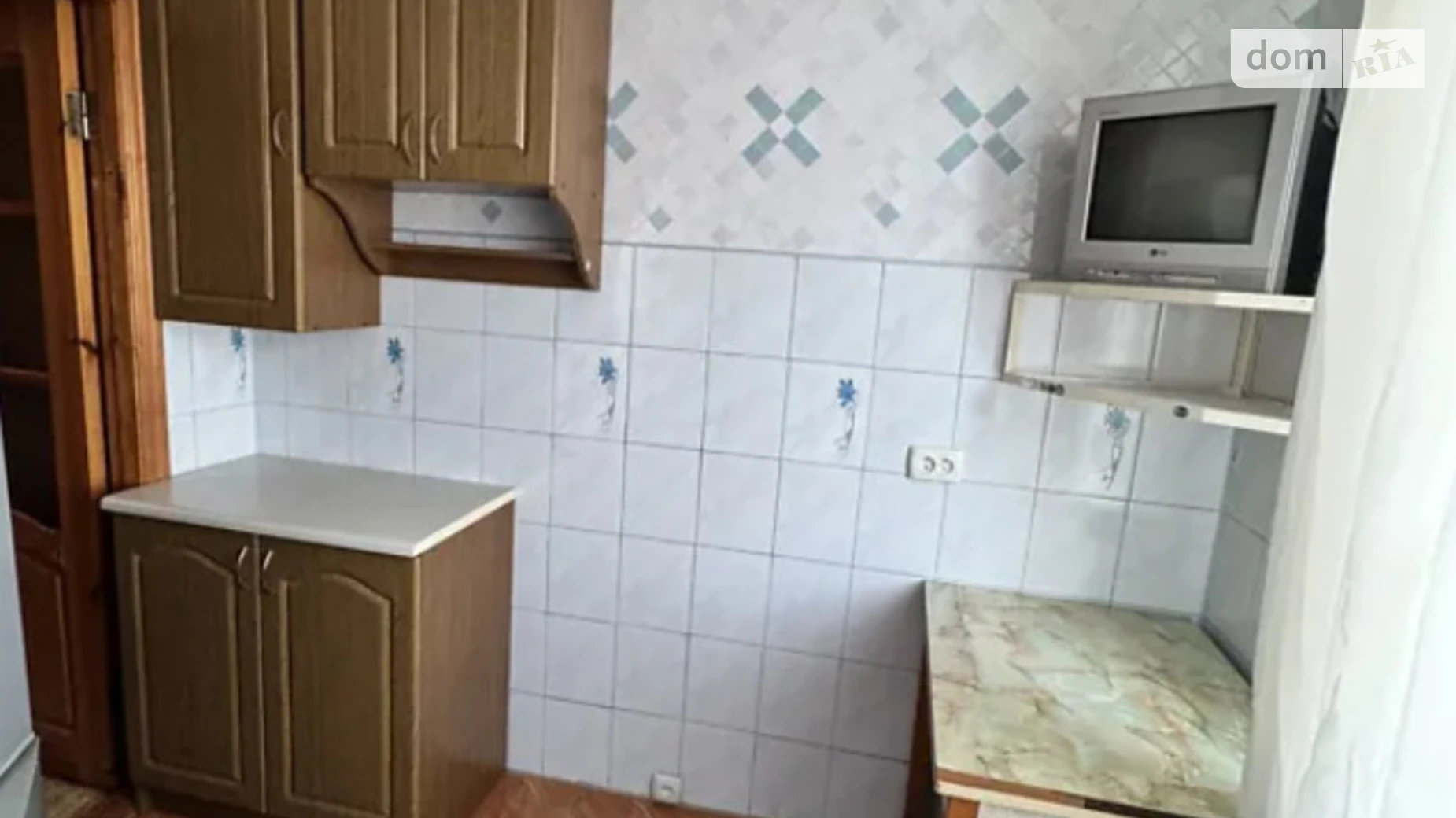 Продается 3-комнатная квартира 69.6 кв. м в Хмельницком, цена: 47999 $ - фото 2