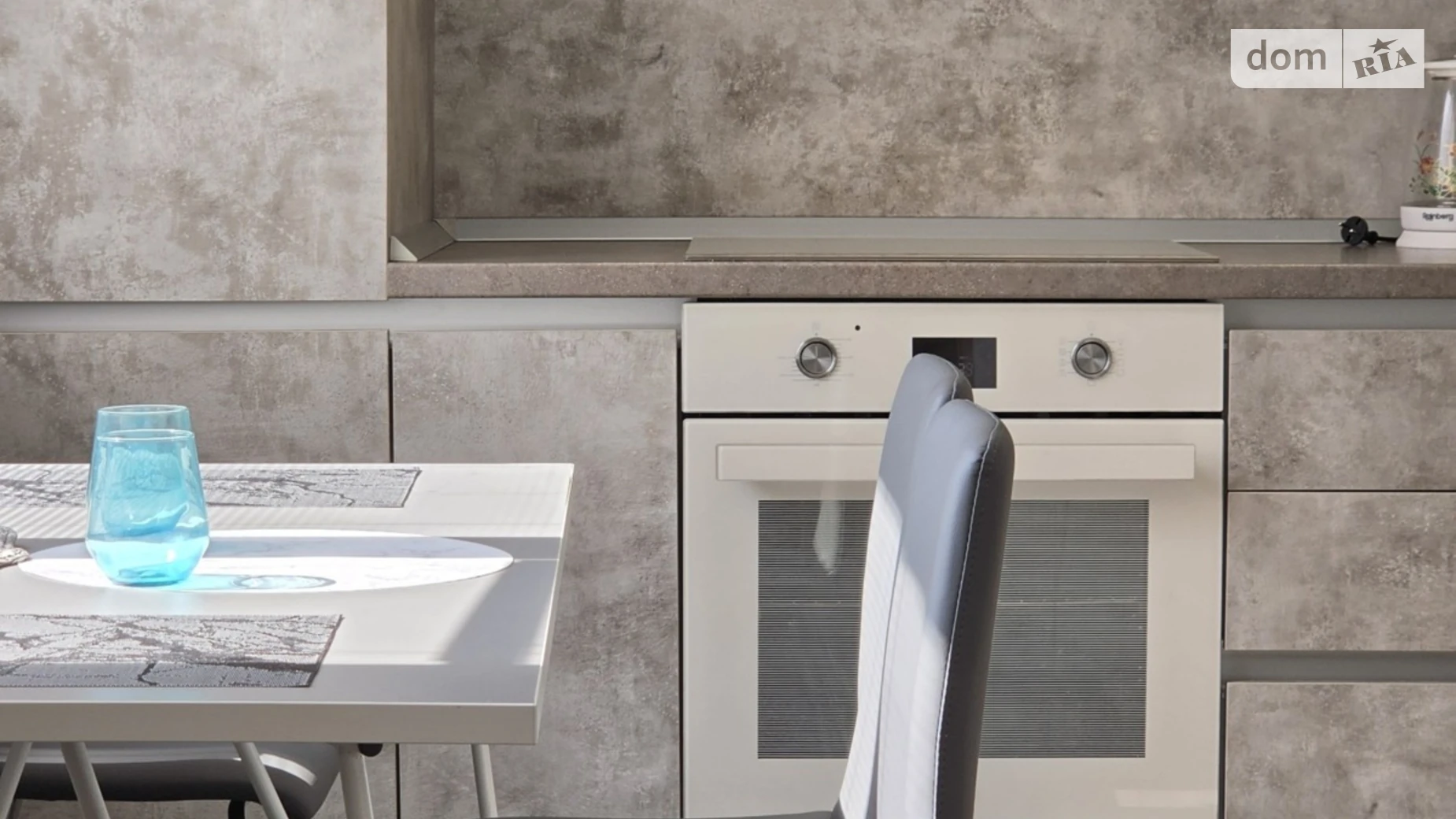 Сдается в аренду 2-комнатная квартира 65 кв. м в Черновцах, ул. Героев Майдана - фото 4