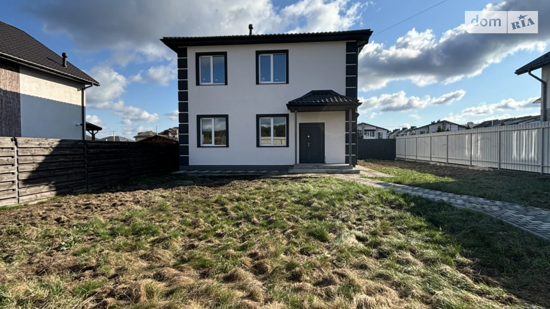 Продается дом на 2 этажа 150 кв. м с мебелью, цена: 92000 $ - фото 2