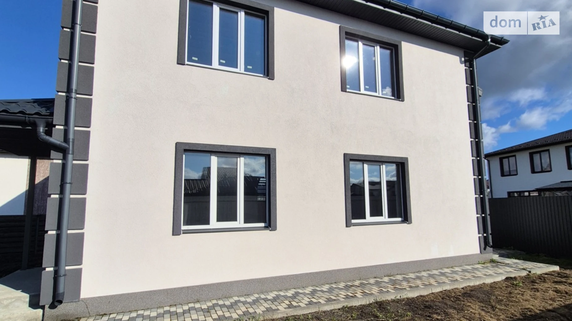 Продается дом на 2 этажа 150 кв. м с камином, цена: 92000 $ - фото 4