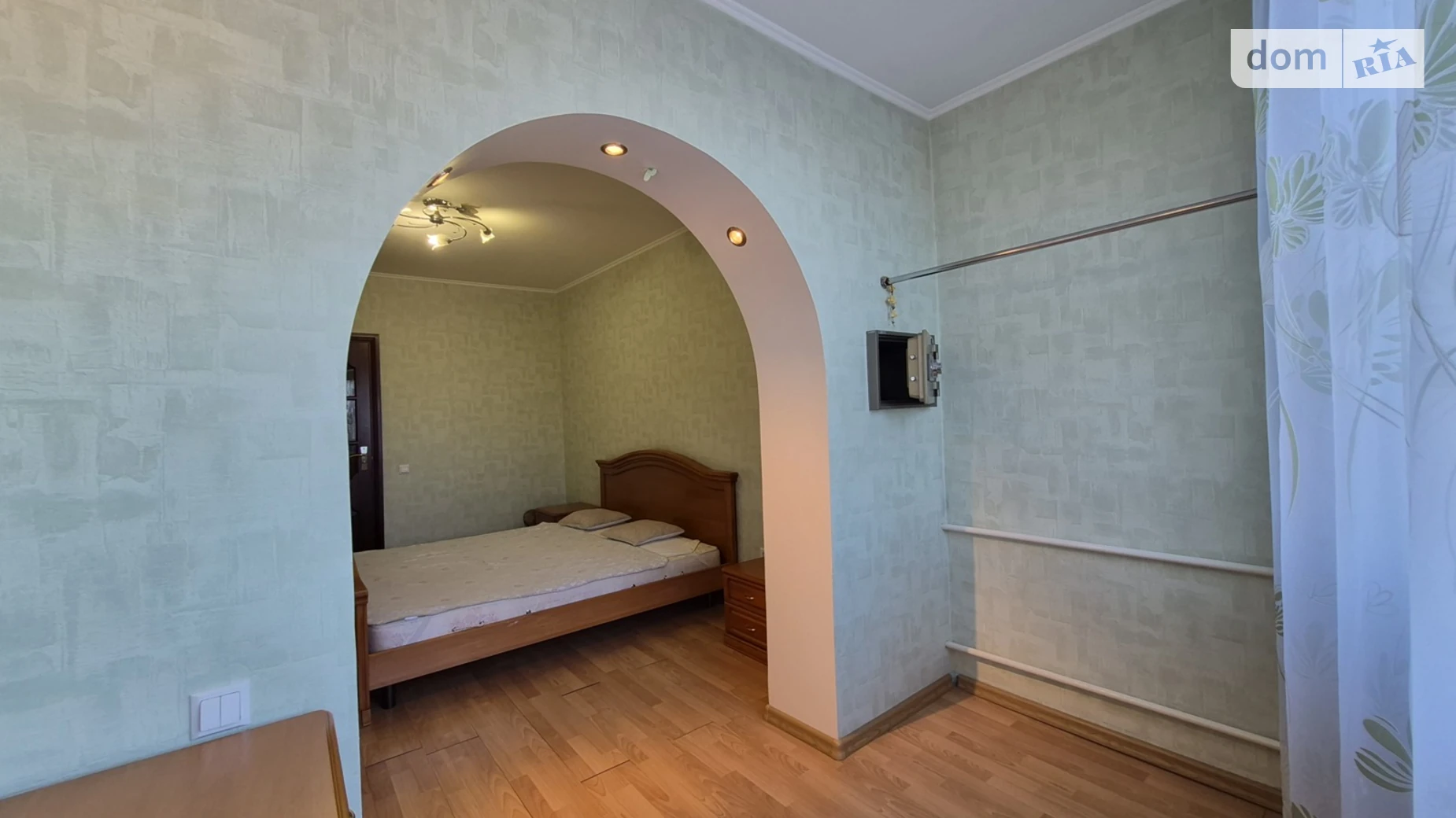 Продается 3-комнатная квартира 63.4 кв. м в Ровно, ул. Грушевского Академика, 38 - фото 4