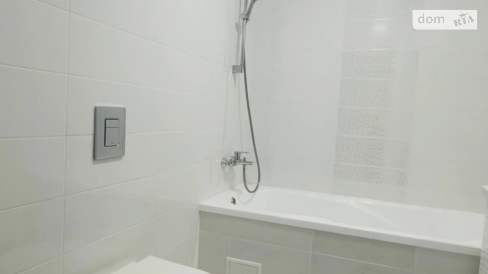 Продается 1-комнатная квартира 38 кв. м в Черновцах, ул. Валерия Чкалова - фото 3