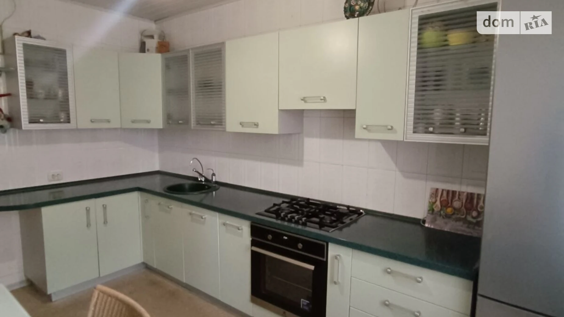 Продается 4-комнатная квартира 75 кв. м в Днепре, ул. Прогрессивная, 3 - фото 2