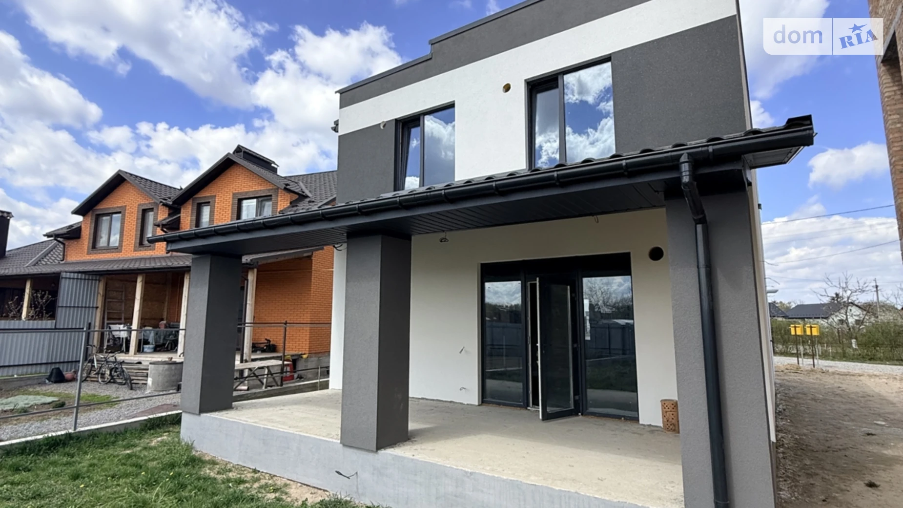 Продается дом на 2 этажа 140 кв. м с беседкой, цена: 125000 $ - фото 2