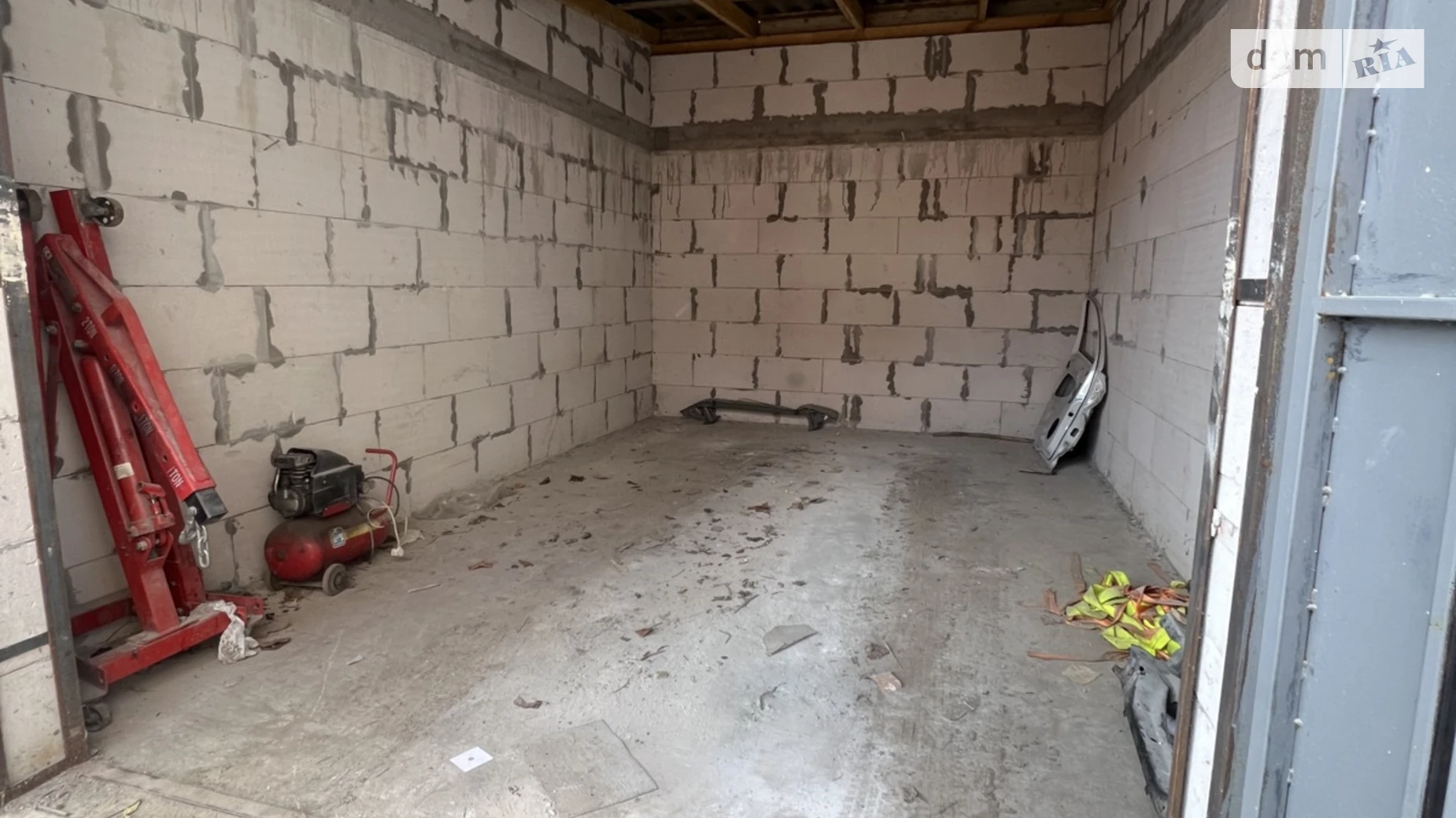 Продается место в гаражном кооперативе под бус на 20.2 кв. м, цена: 13500 $ - фото 3