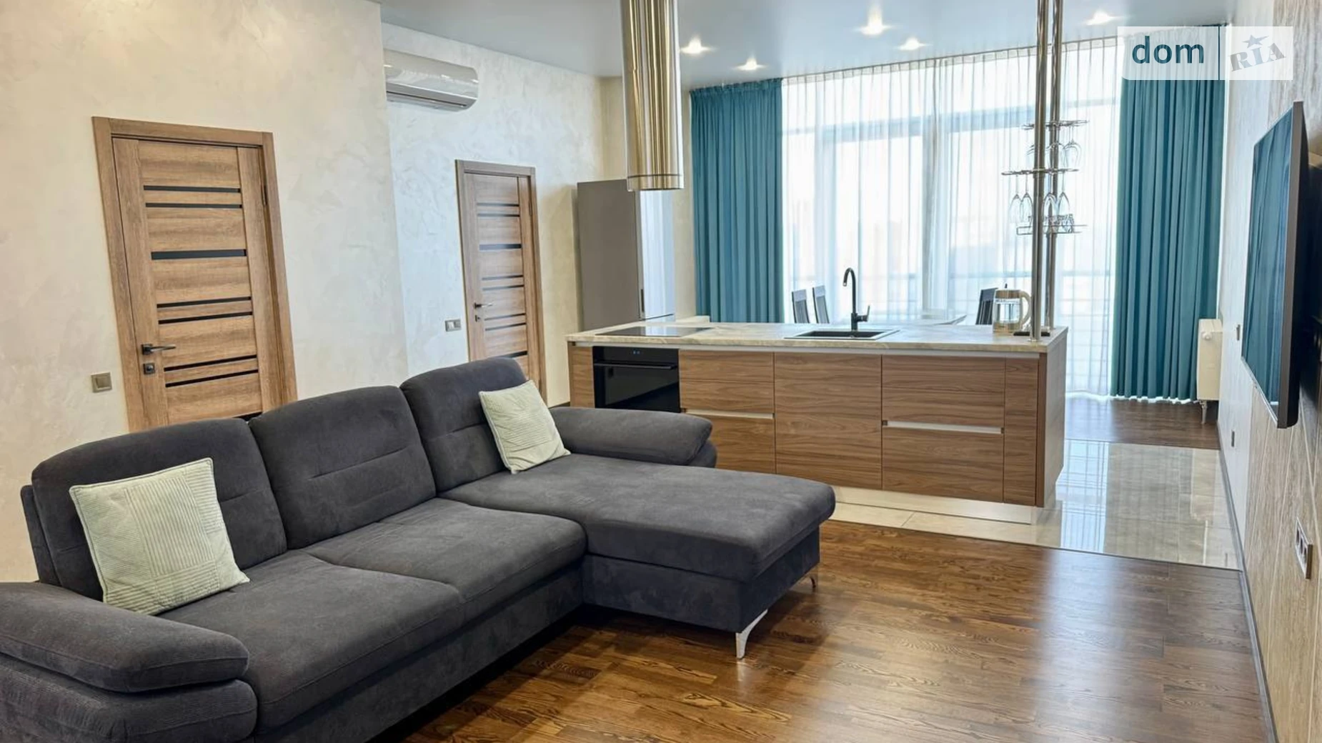 Продается 2-комнатная квартира 81.1 кв. м в Днепре, ул. Рогалева, 28 - фото 2