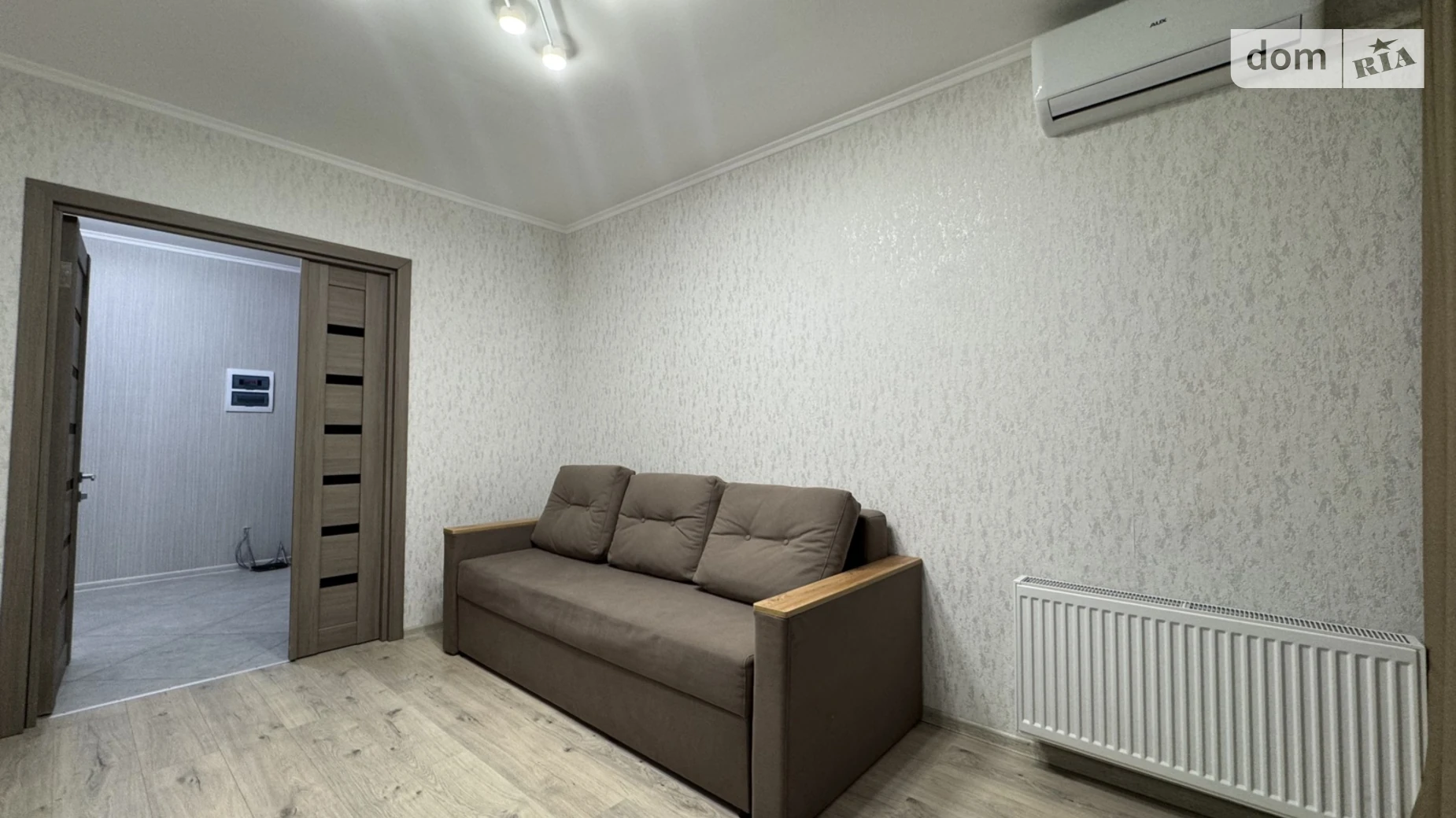 Сдается в аренду 2-комнатная квартира 65 кв. м в Ровно, ул. Соборная, 285Д - фото 4