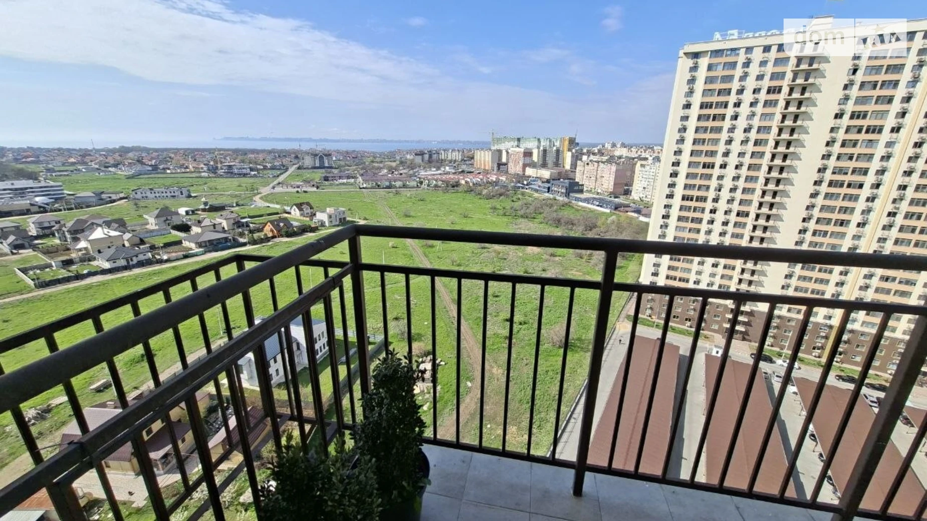 Продается 2-комнатная квартира 45 кв. м в Крыжановка, ул. Академика Сахарова, 3Д - фото 4