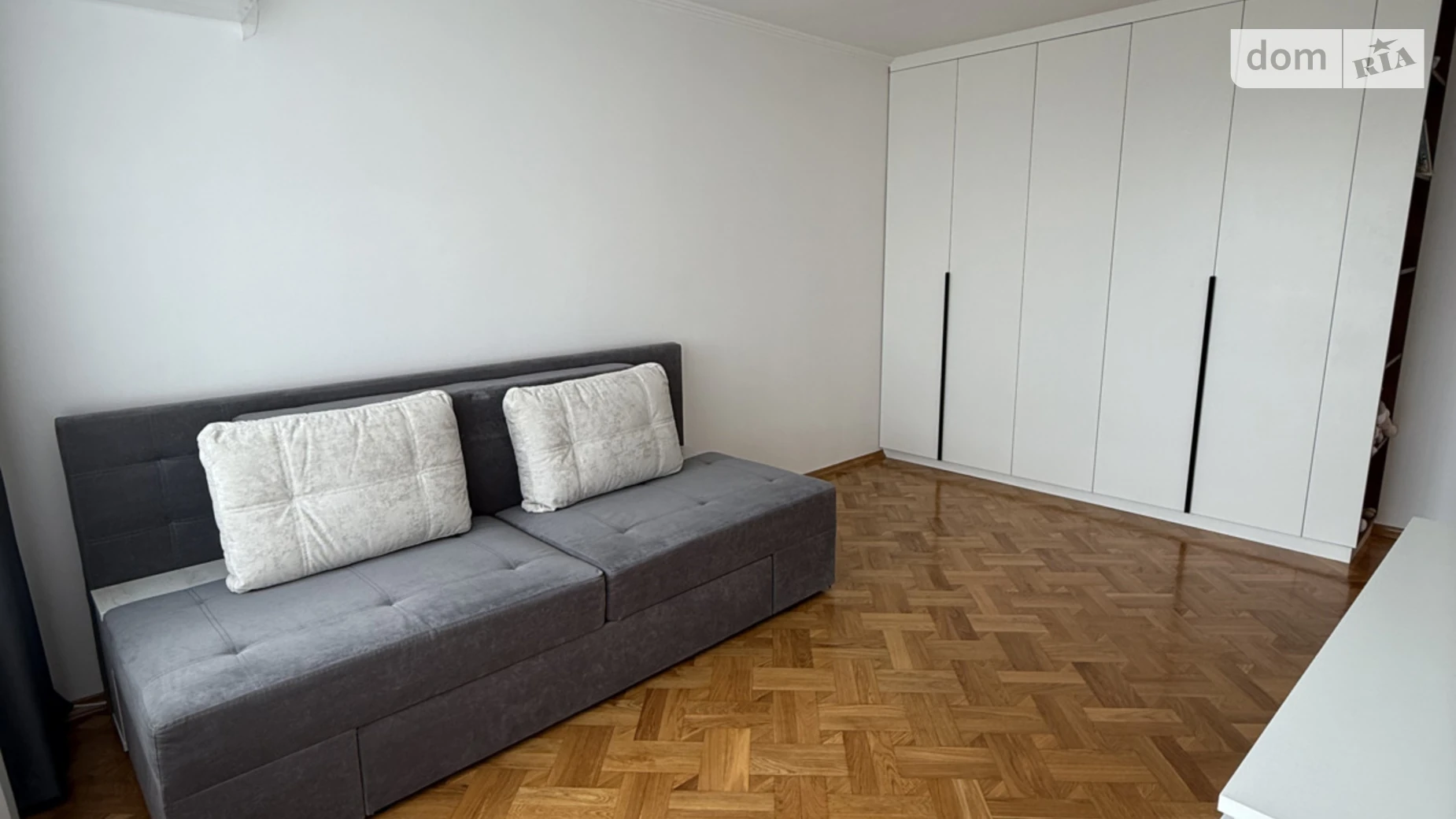 Продается 1-комнатная квартира 40 кв. м в Львове, ул. Черкасская, 4 - фото 3