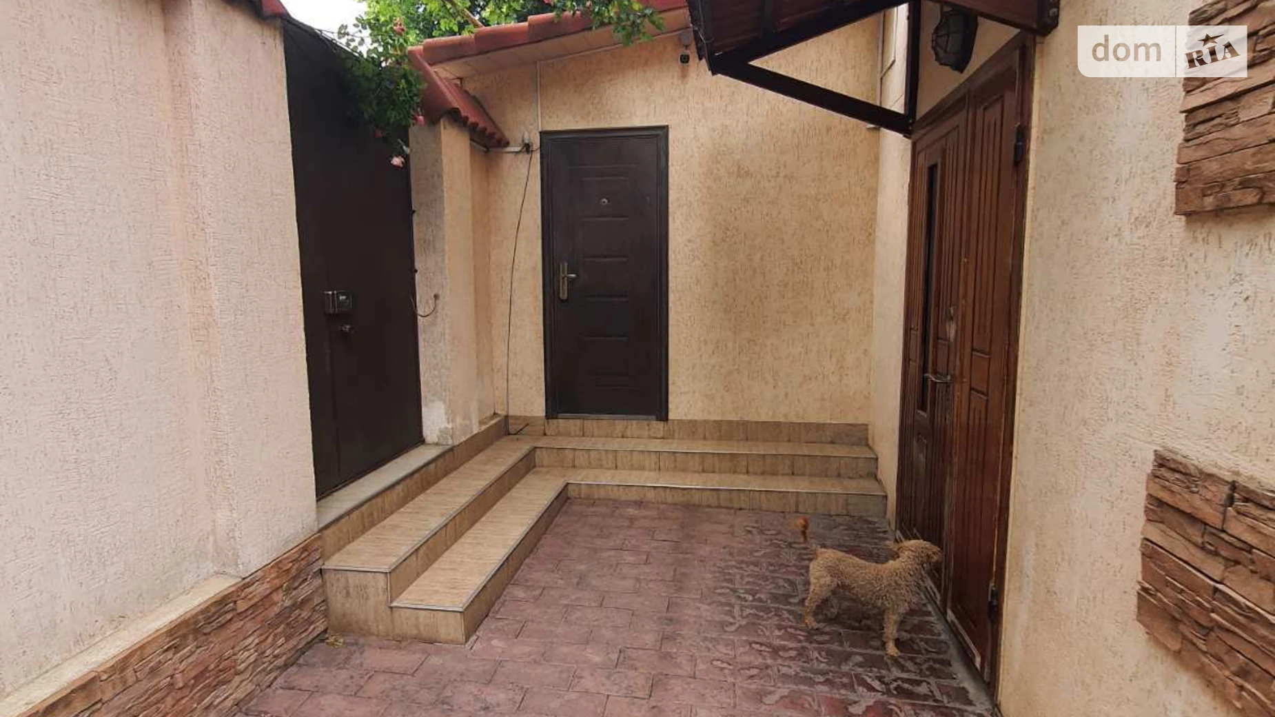 Продается дом на 3 этажа 250 кв. м с баней/сауной, цена: 220000 $ - фото 2