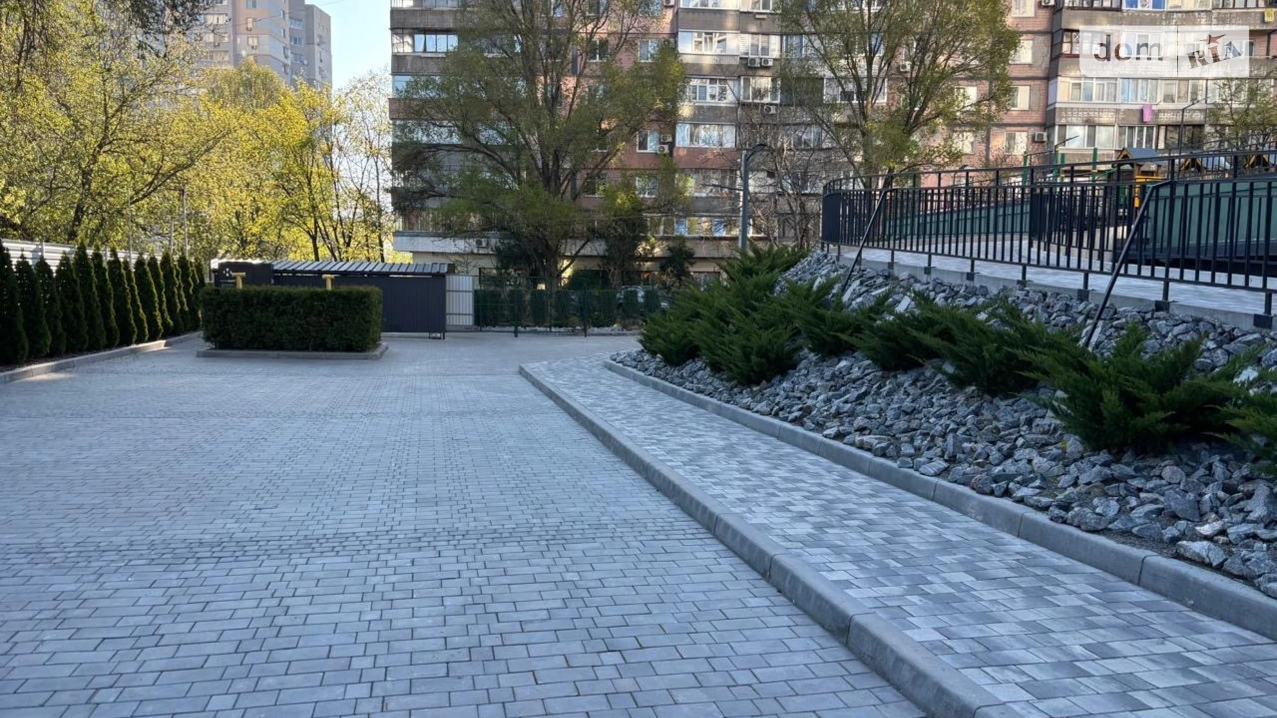 Продается 1-комнатная квартира 44 кв. м в Днепре, ул. Космическая, 5 - фото 4