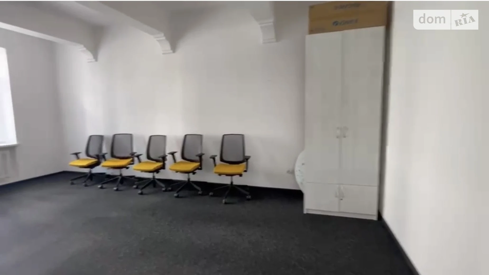 Сдается в аренду офис 101 кв. м в бизнес-центре, цена: 800 $ - фото 5