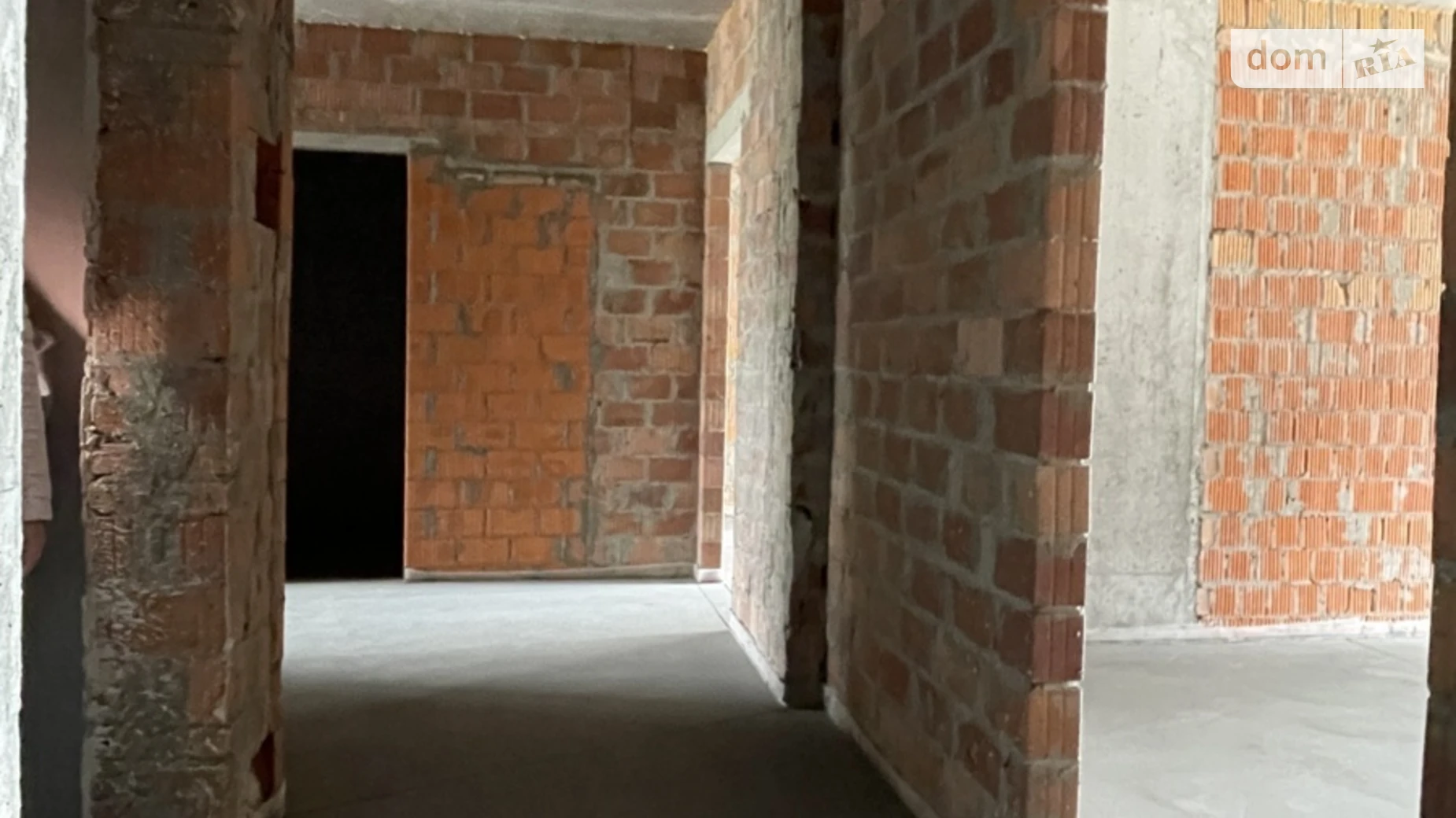 Продается 3-комнатная квартира 83 кв. м в Буче, бул. Леонида Бирюкова, 4 - фото 3