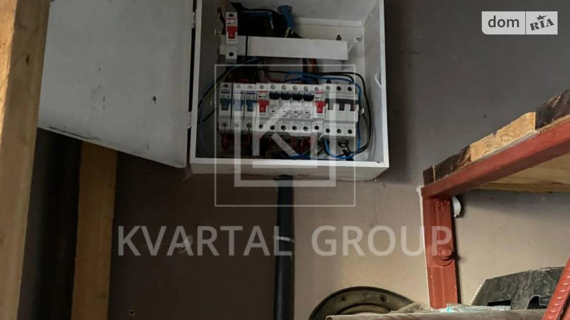 Продается отдельно стоящий гараж под легковое авто на 52.3 кв. м, цена: 28000 $ - фото 5