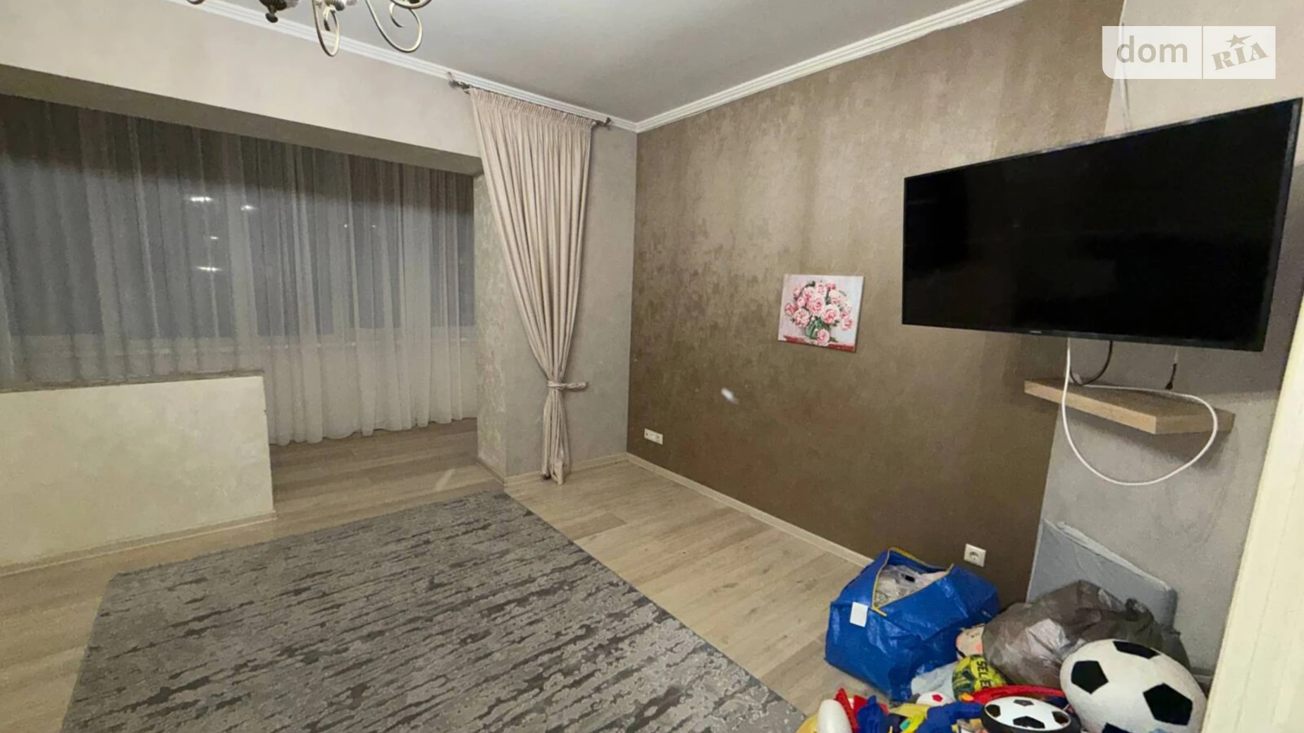 Продается 2-комнатная квартира 77.5 кв. м в Хмельницком, ул. Заречанская, 11 - фото 2